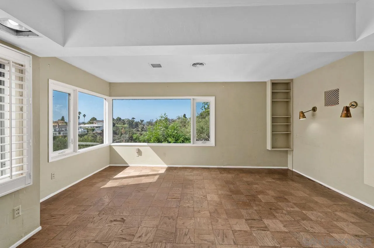 2425 Arista Ct, San Diego, CA 92103 2425 Arista Ct, San Diego, CA 92103