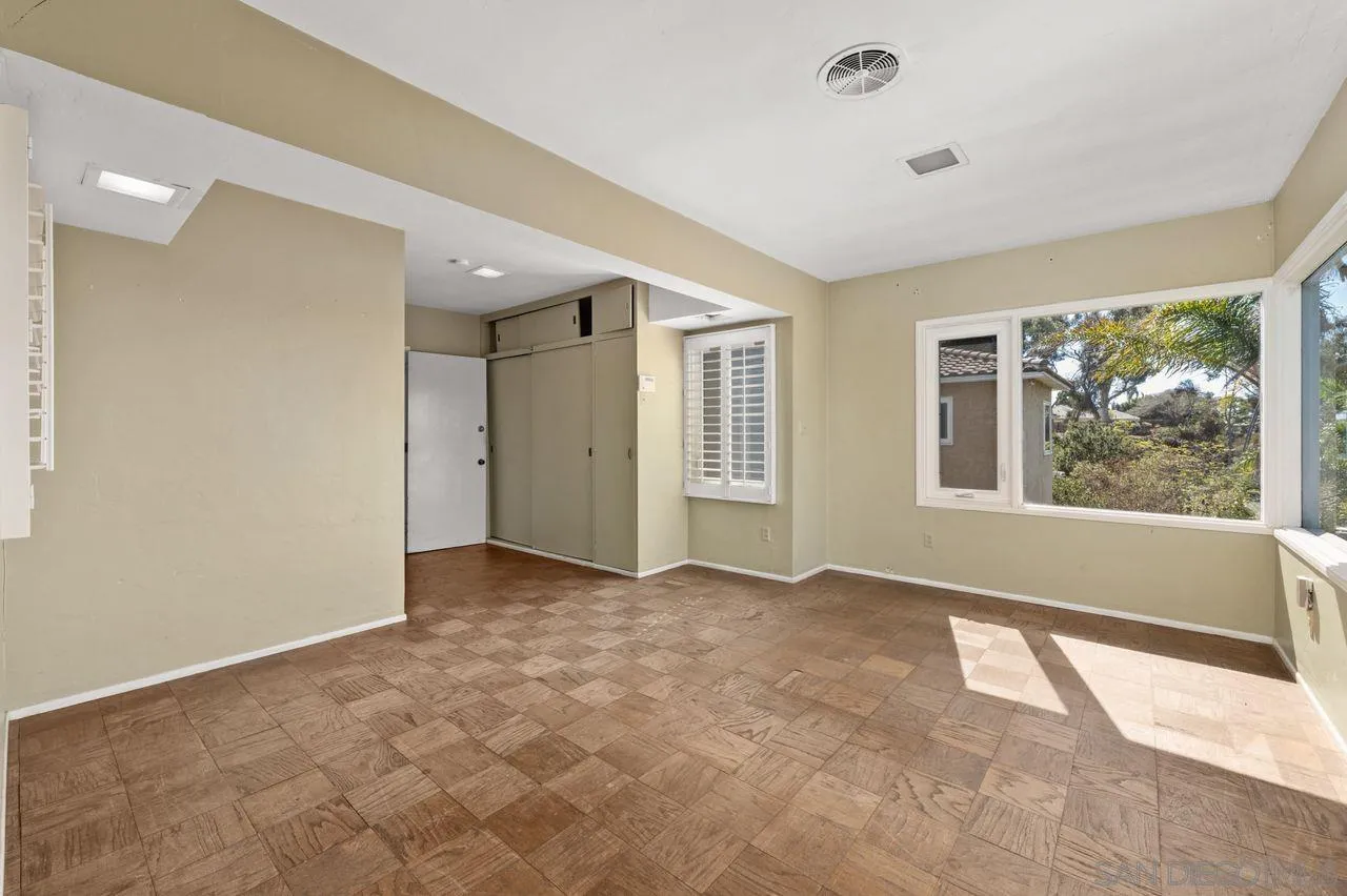 2425 Arista Ct, San Diego, CA 92103 2425 Arista Ct, San Diego, CA 92103