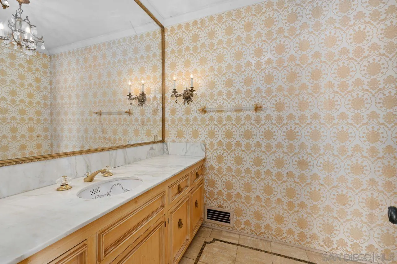 https://cdn.realtyfeed.com/cdn/127/260025468/d4fe30cd095f888bed94df69fccaa000.webp