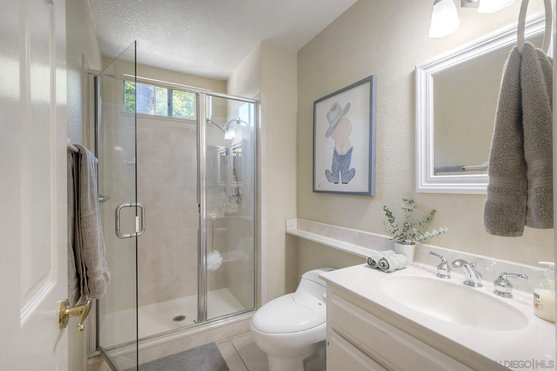 https://cdn.realtyfeed.com/cdn/127/260025472/123c1cdeb7bf2b4b0ce4ccab15f90427.webp