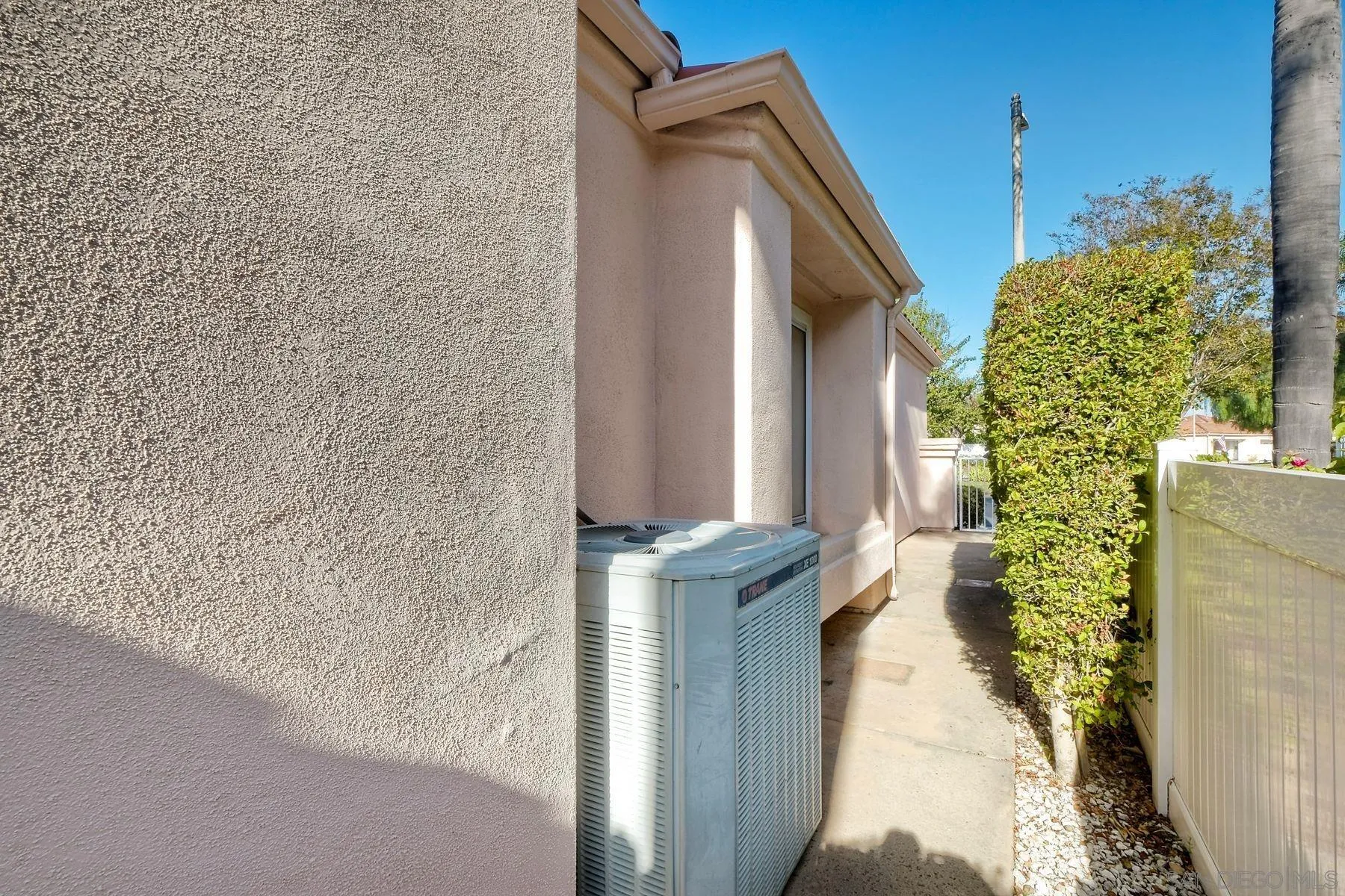 https://cdn.realtyfeed.com/cdn/127/260025472/f7cee342816b0e1c997da8dbe0ea74ee.webp
