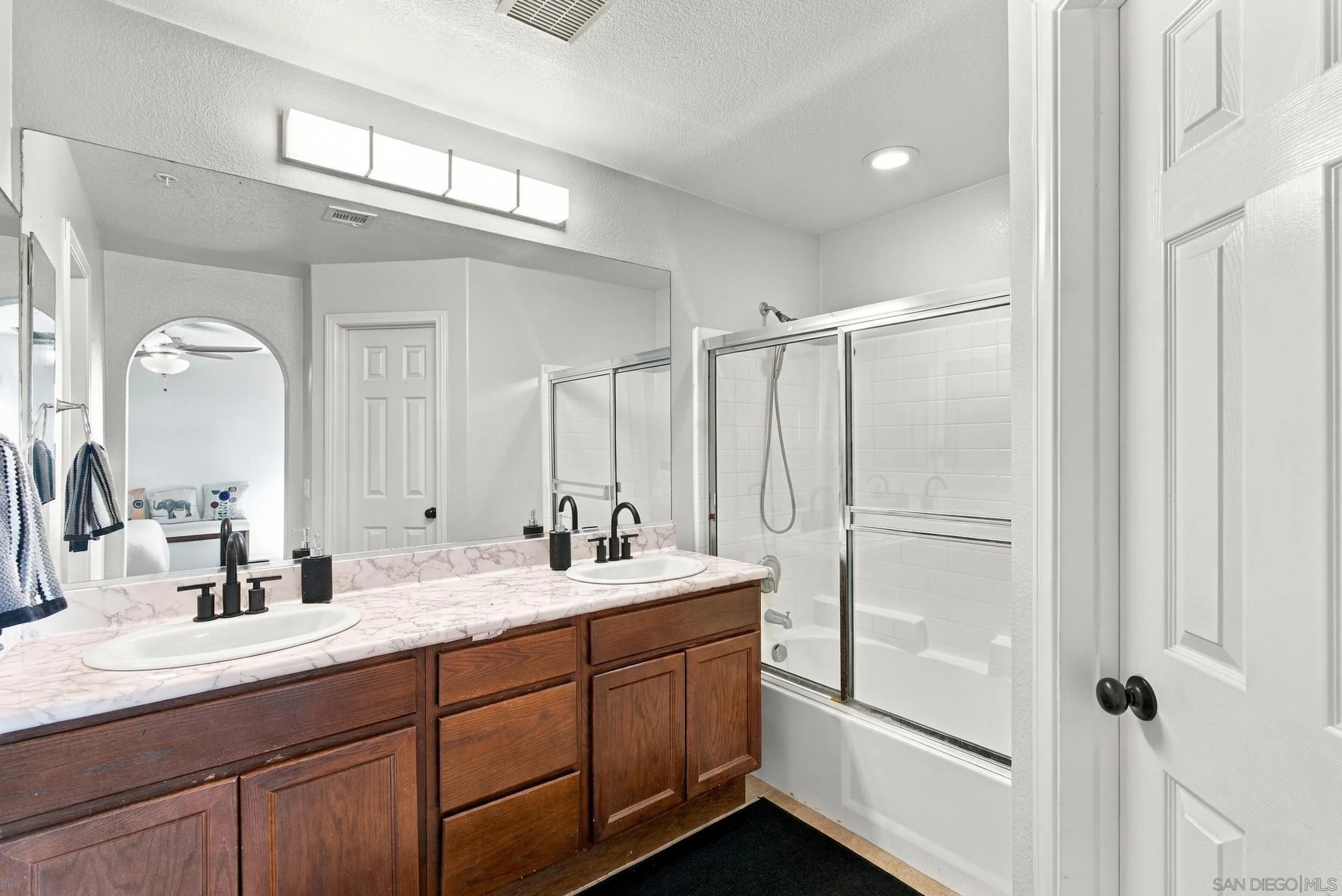 1555 Caminito Zaragosa, Chula Vista, CA 91913 1555 Caminito Zaragosa, Chula Vista, CA 91913