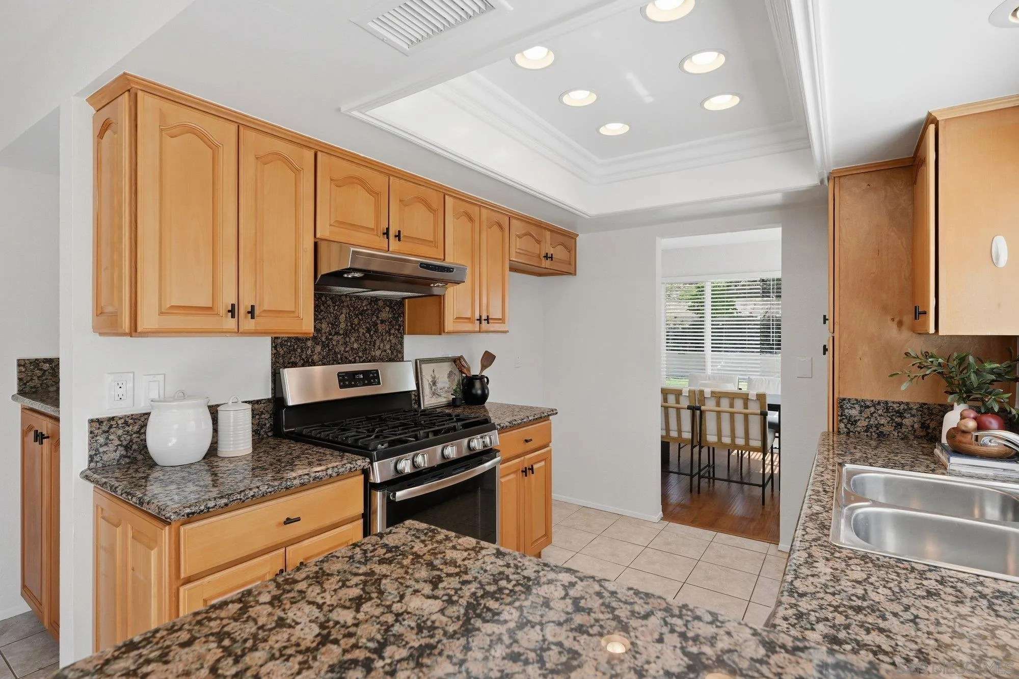 4777 La Cuenta Dr., San Diego, CA 92124 4777 La Cuenta Dr., San Diego, CA 92124