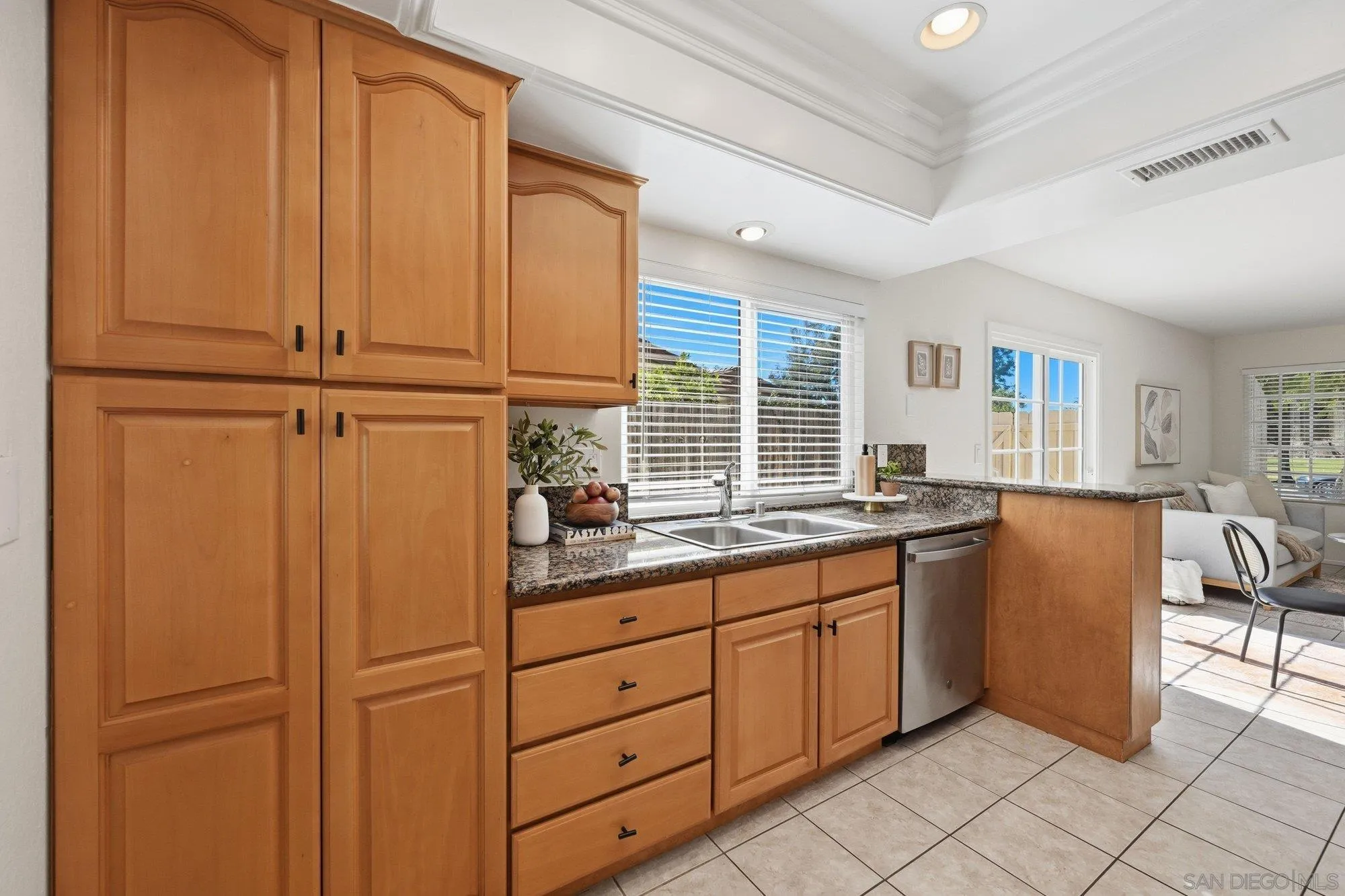 4777 La Cuenta Dr., San Diego, CA 92124 4777 La Cuenta Dr., San Diego, CA 92124