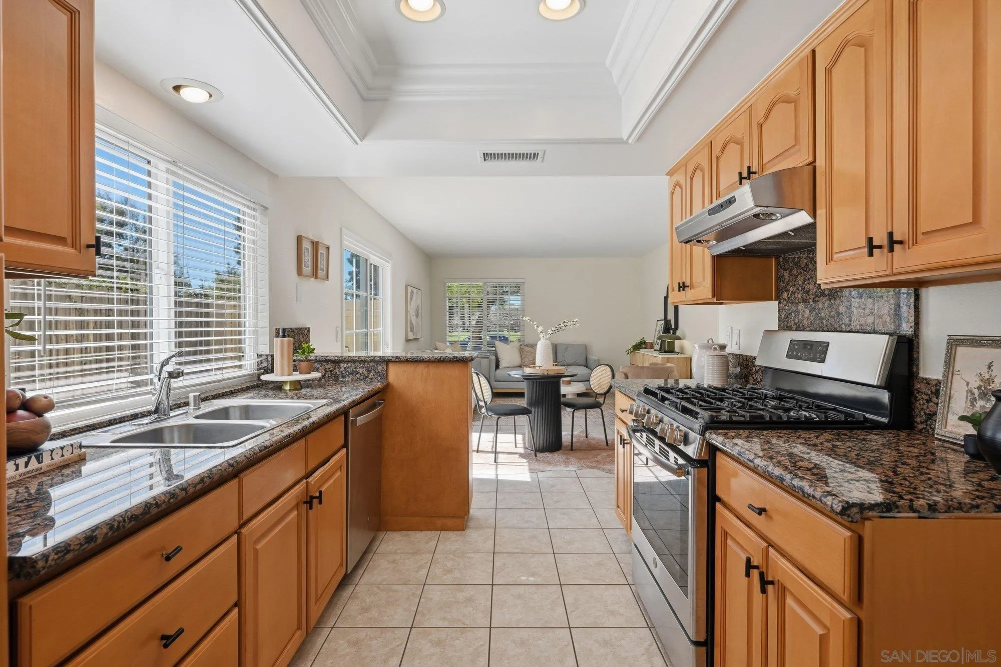 4777 La Cuenta Dr., San Diego, CA 92124 4777 La Cuenta Dr., San Diego, CA 92124