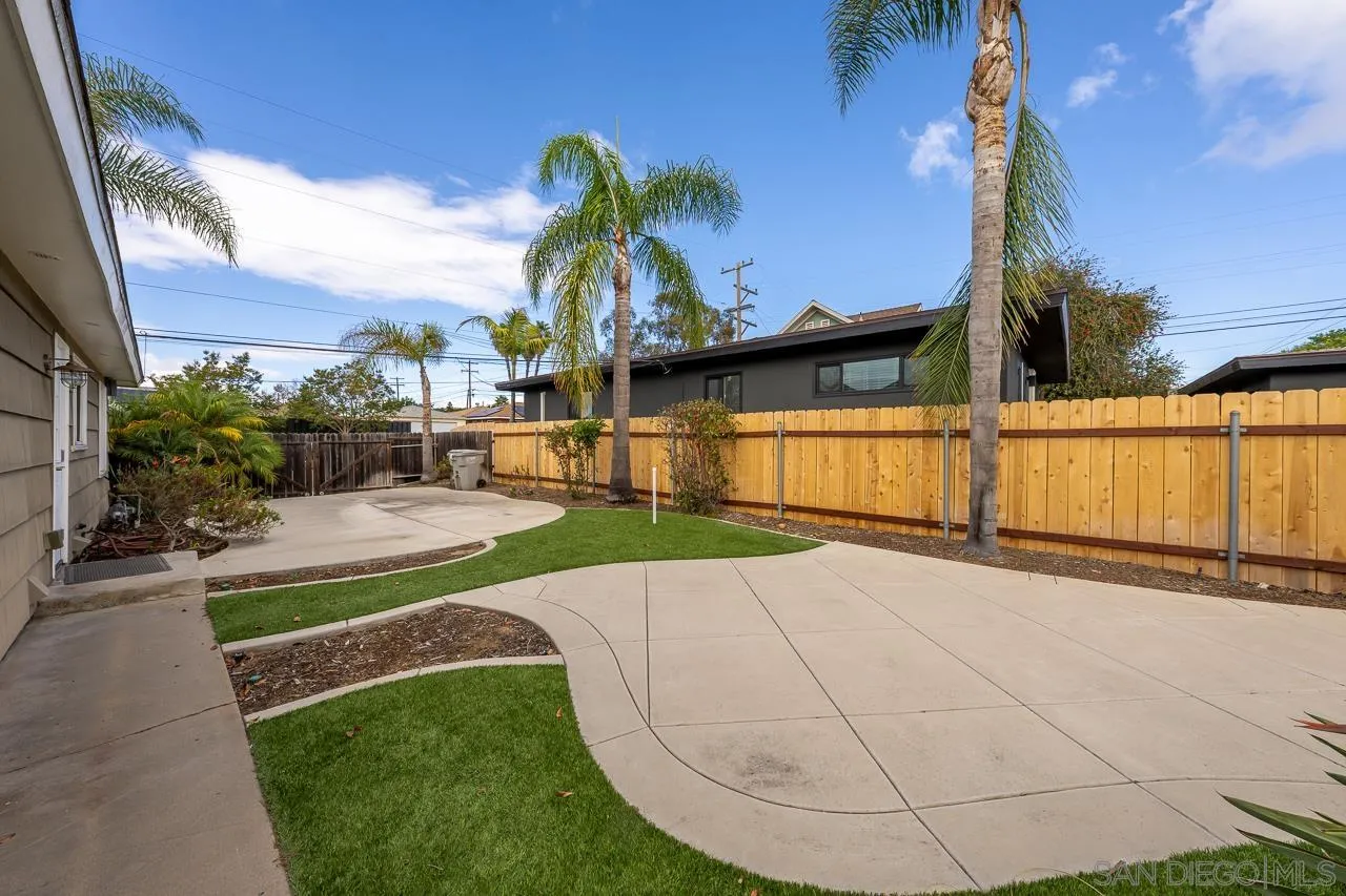 https://cdn.realtyfeed.com/cdn/127/260025478/00f245311d5e04697ea2edb457967a77.webp