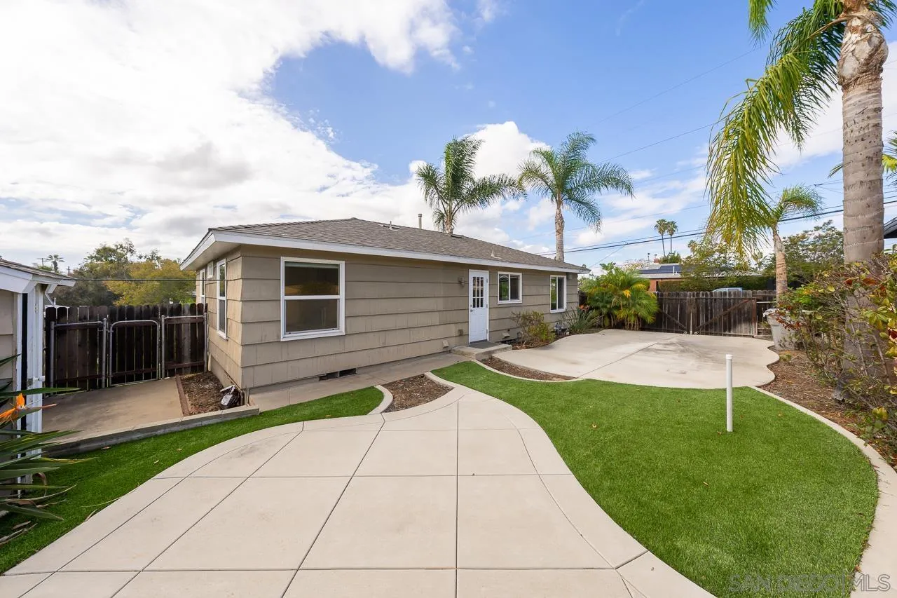 https://cdn.realtyfeed.com/cdn/127/260025478/d494c4485f71f61212bbebf74cca0969.webp