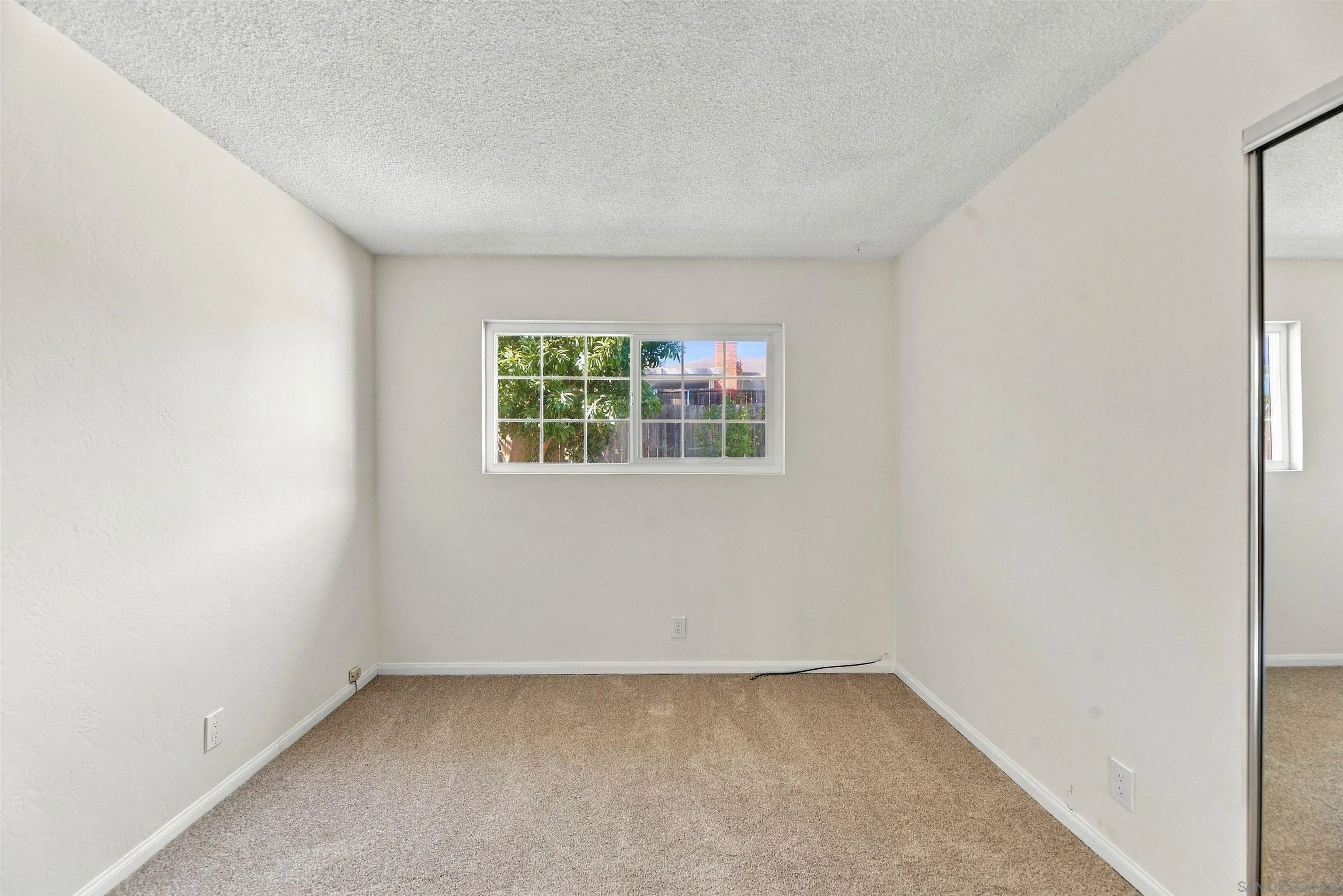 https://cdn.realtyfeed.com/cdn/127/260025479/4ce70902aa682c92eb99a5e86f23445f.webp