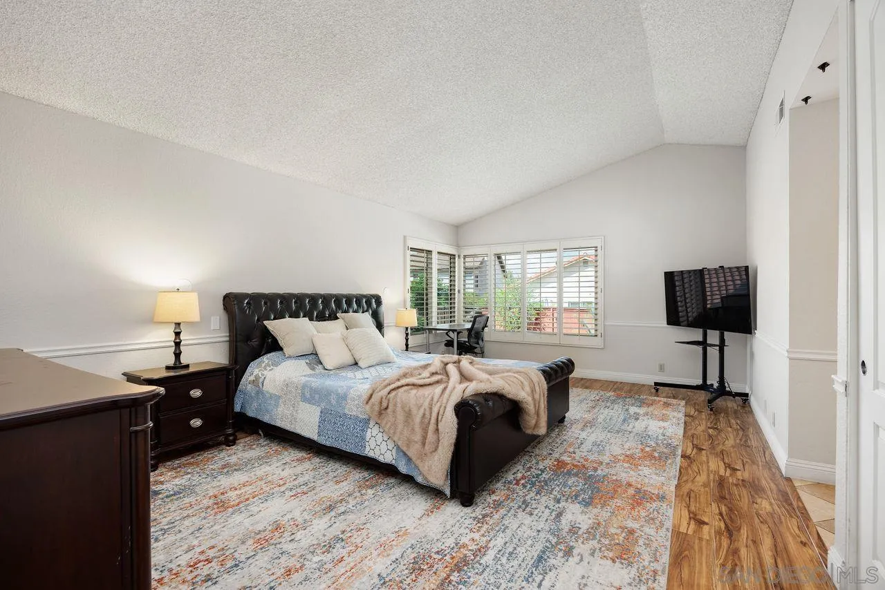 https://cdn.realtyfeed.com/cdn/127/260025480/8a8c88dce671ccd51f6e5ccd2ad08b0b.webp