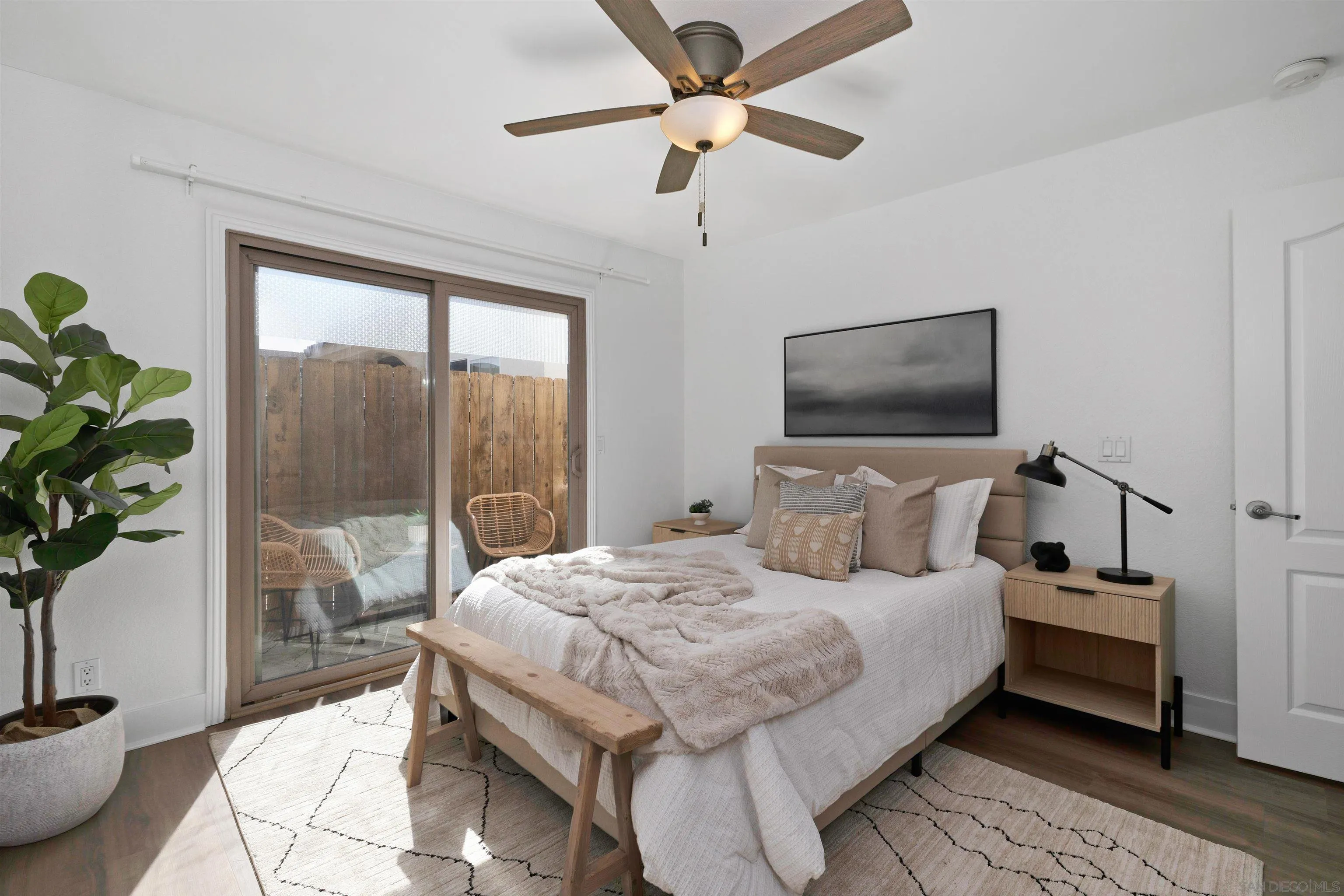 3754 Cherokee Ave, #2, San Diego, CA 92104 3754 Cherokee Ave, #2, San Diego, CA 92104