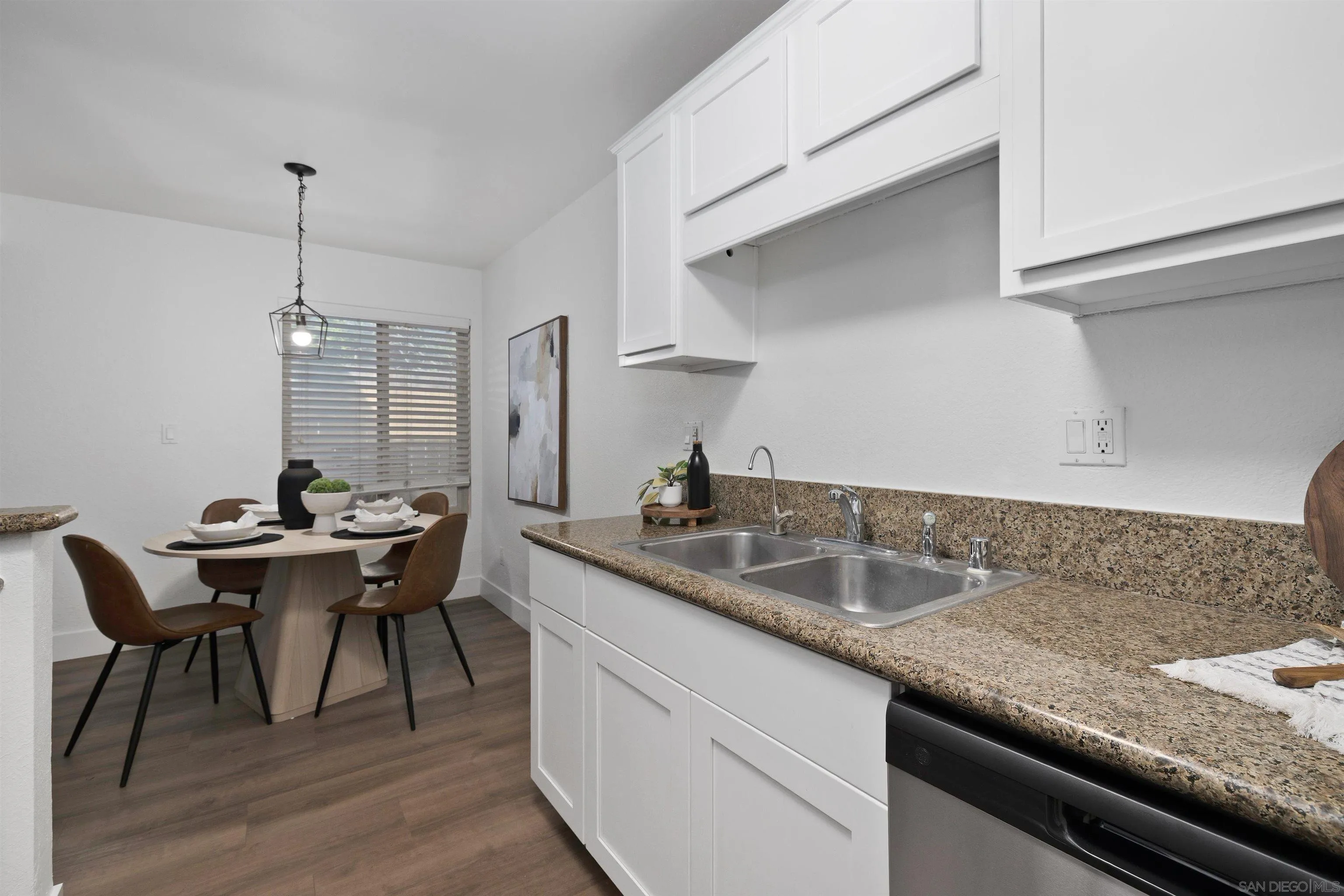 3754 Cherokee Ave, #2, San Diego, CA 92104 3754 Cherokee Ave, #2, San Diego, CA 92104