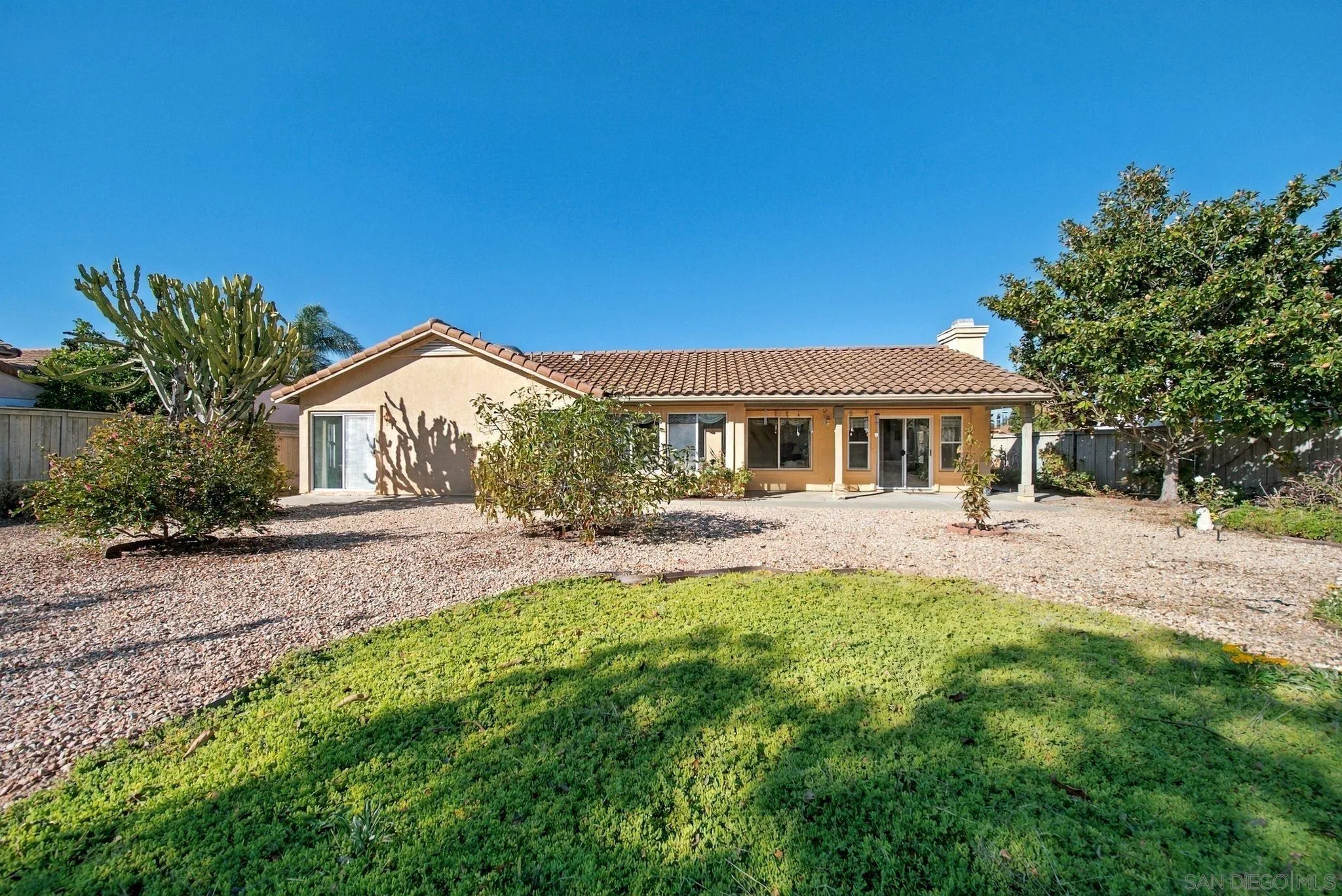 https://cdn.realtyfeed.com/cdn/127/260025487/3c3b68ea6b97bdb171ff8c51e7c3ce80.webp
