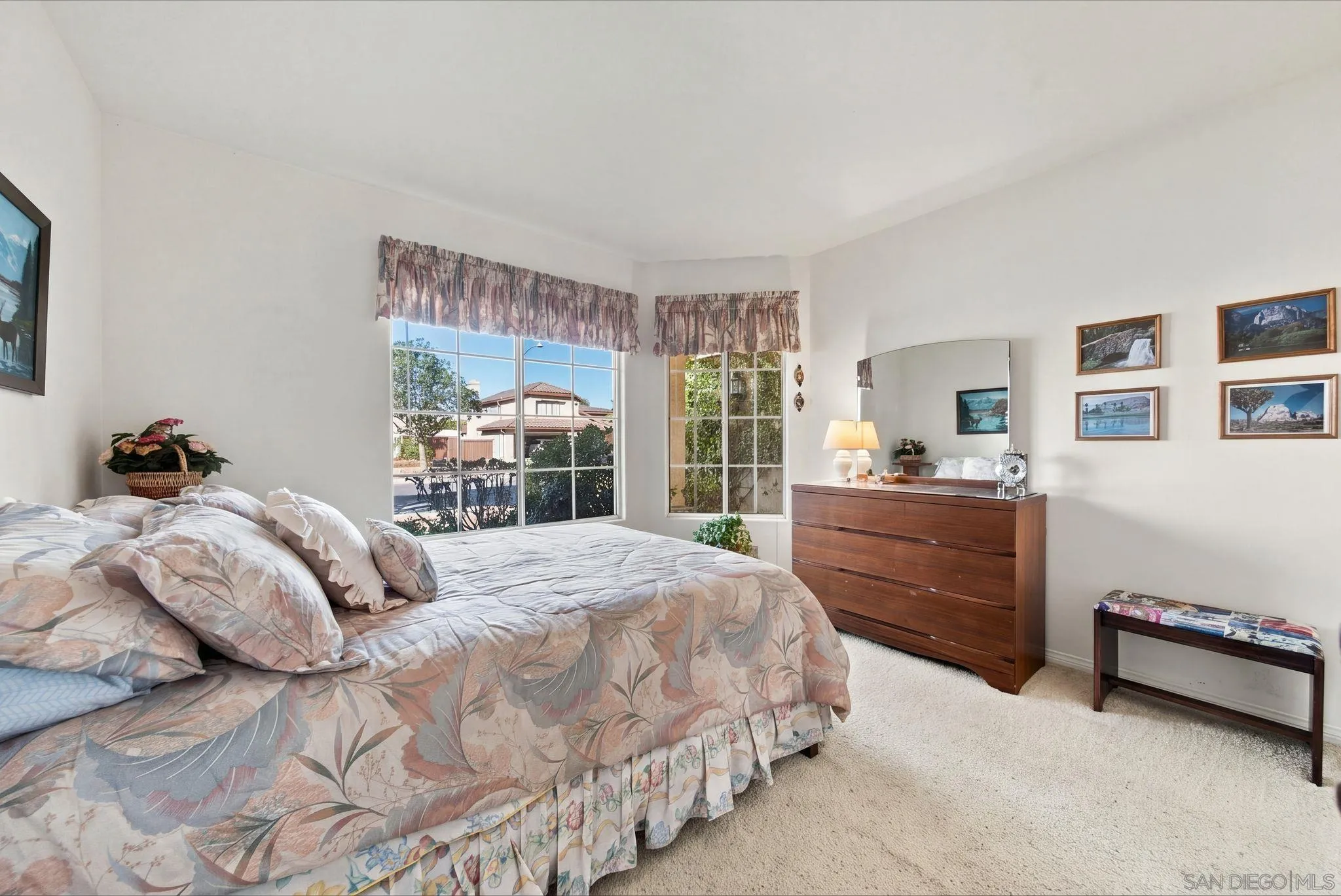 https://cdn.realtyfeed.com/cdn/127/260025487/59de9bf2953744cac8f4c7d2ad59c1e8.webp