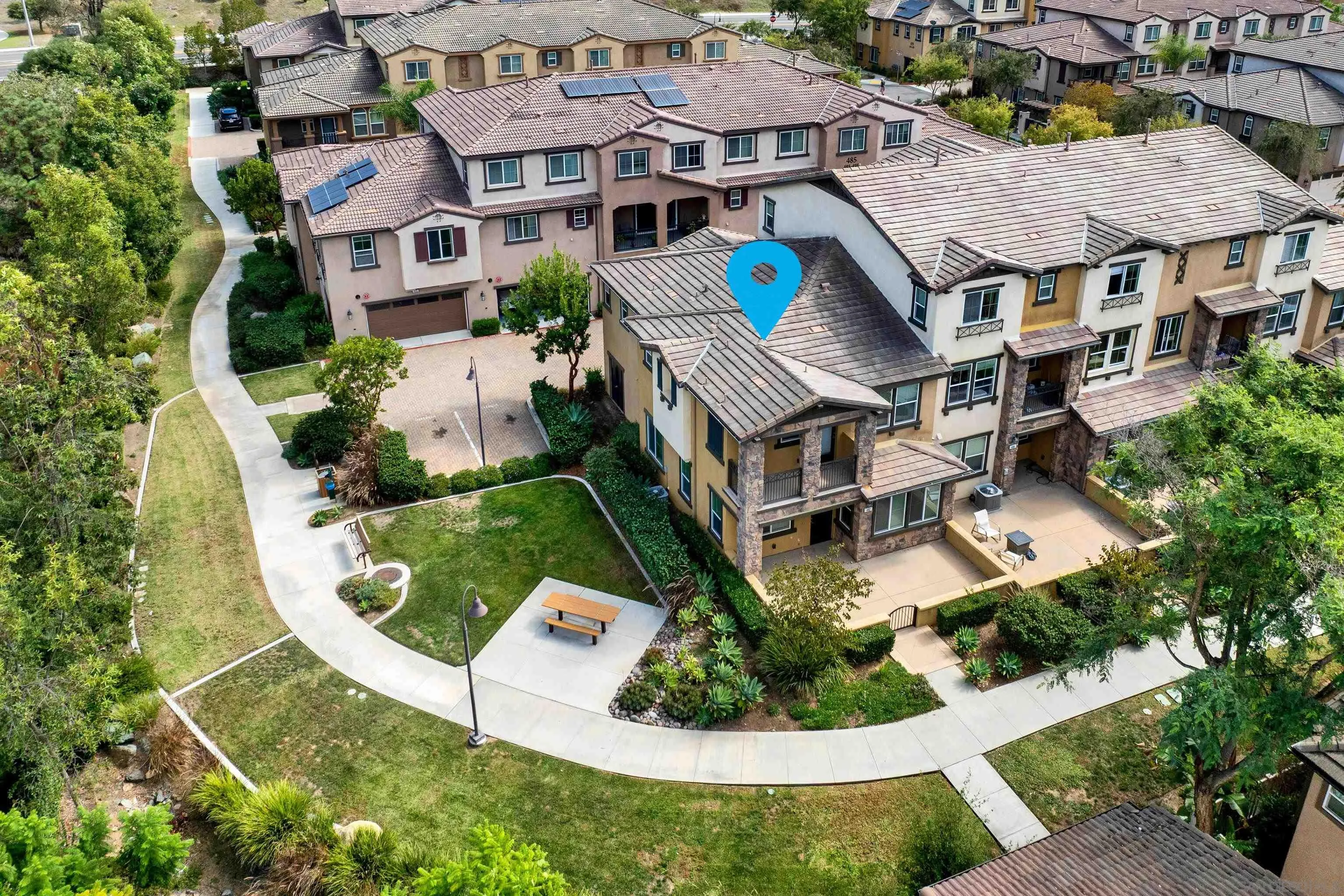 492 Prosperity Dr, San Marcos, CA 92069 492 Prosperity Dr, San Marcos, CA 92069