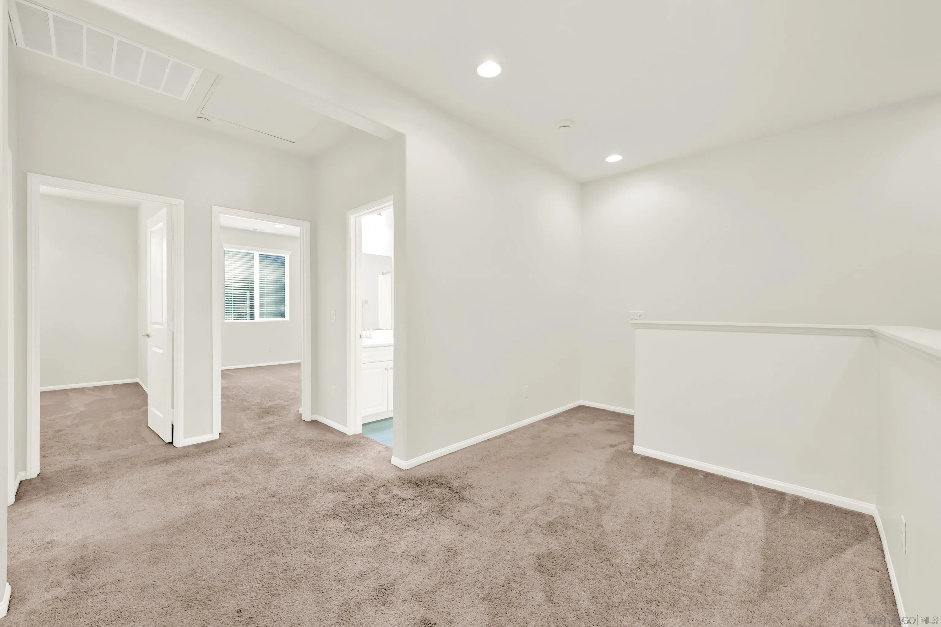 492 Prosperity Dr, San Marcos, CA 92069 492 Prosperity Dr, San Marcos, CA 92069
