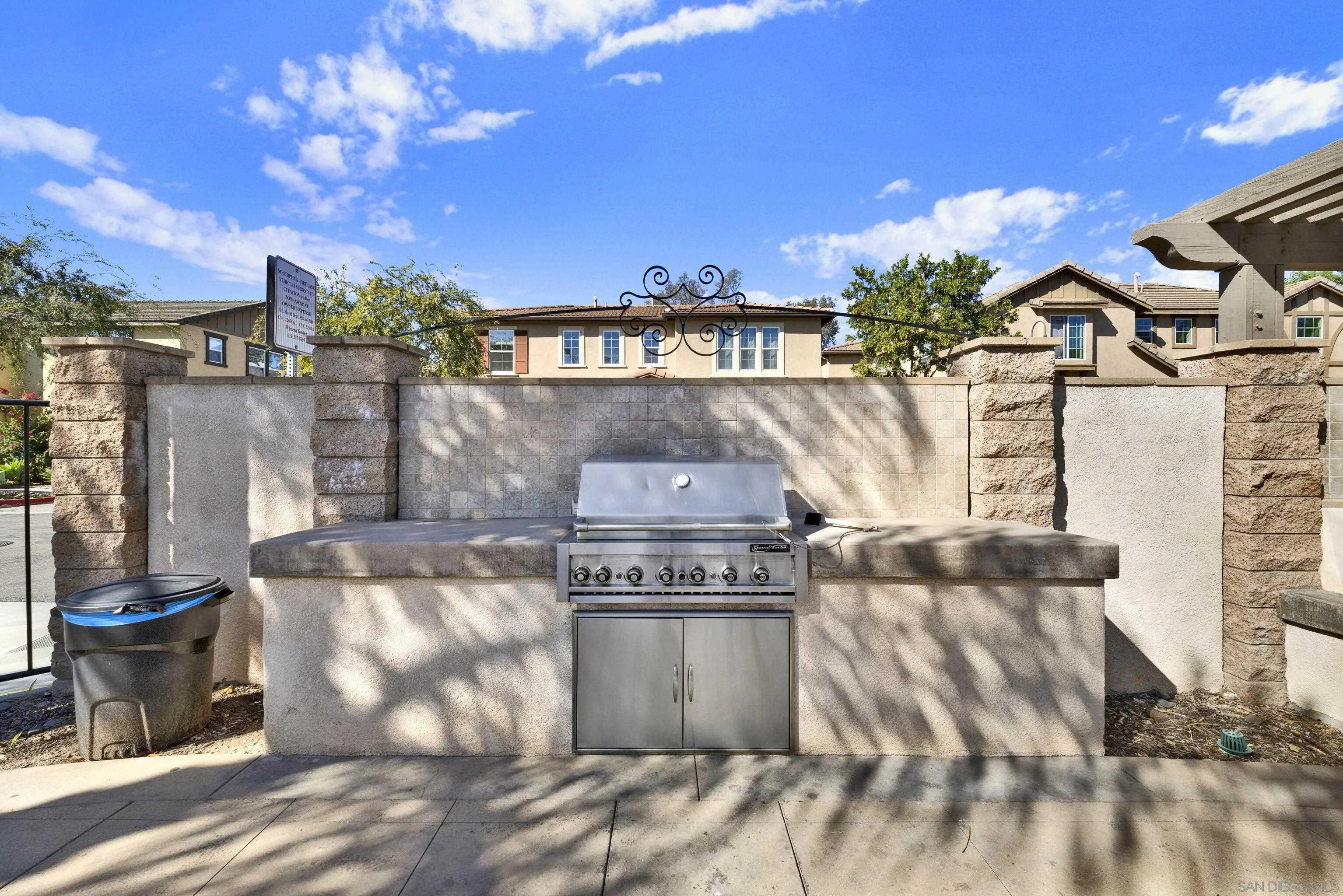 492 Prosperity Dr, San Marcos, CA 92069 492 Prosperity Dr, San Marcos, CA 92069