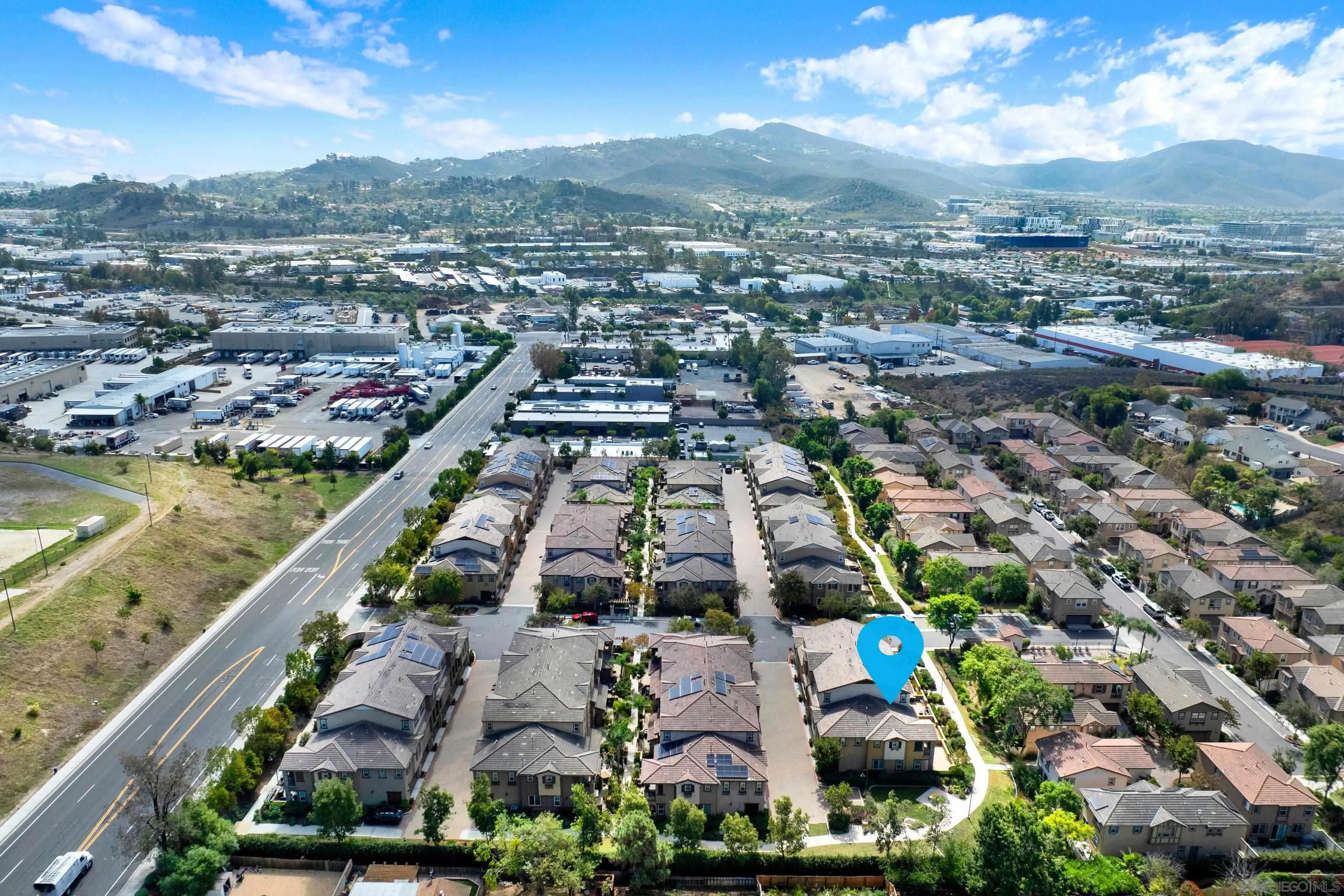 492 Prosperity Dr, San Marcos, CA 92069 492 Prosperity Dr, San Marcos, CA 92069