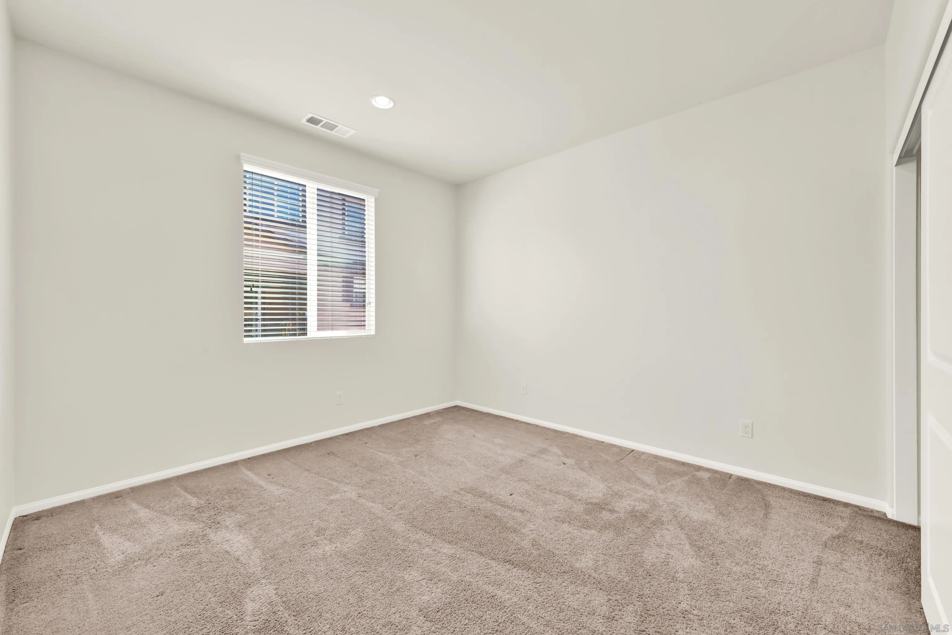 492 Prosperity Dr, San Marcos, CA 92069 492 Prosperity Dr, San Marcos, CA 92069