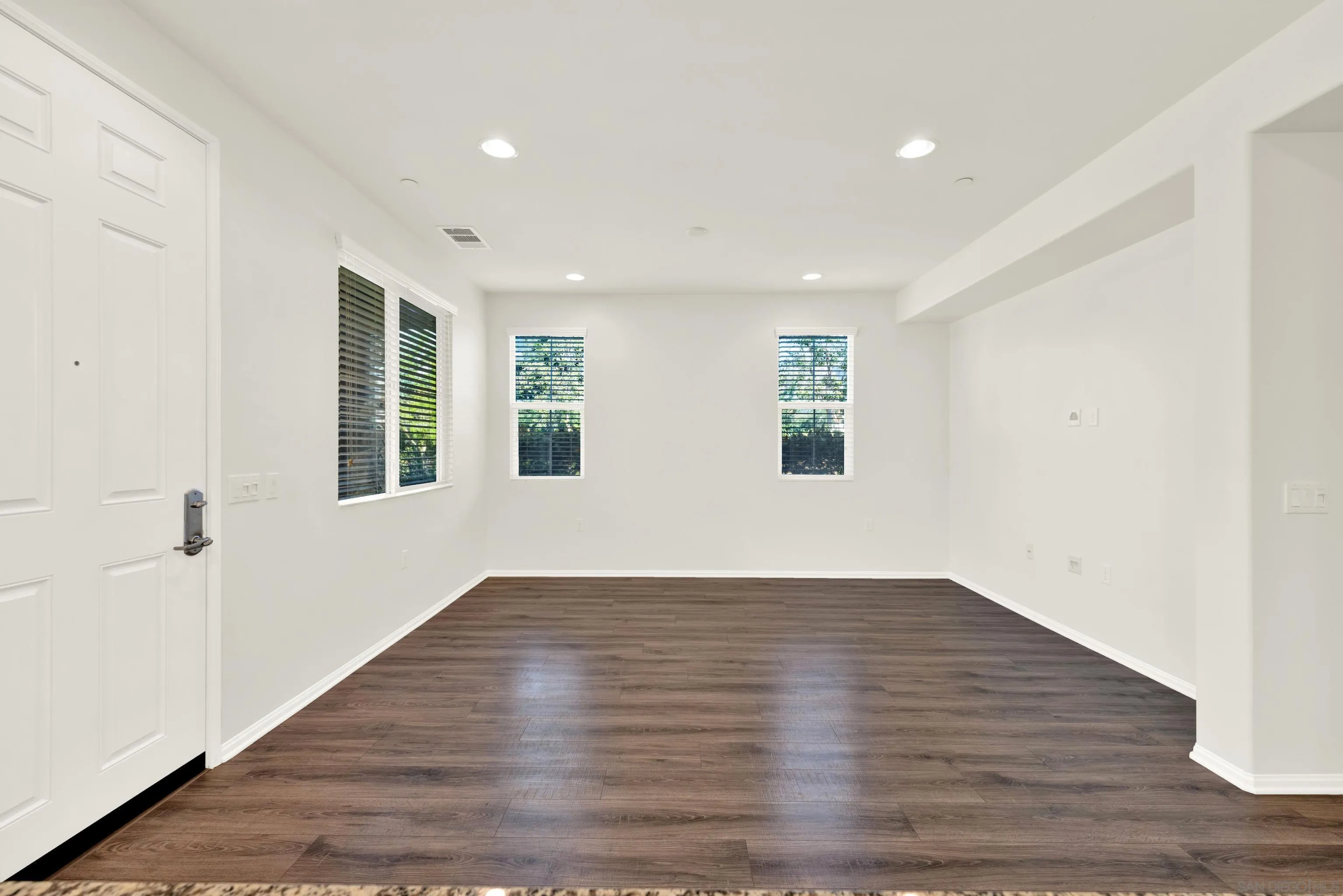 492 Prosperity Dr, San Marcos, CA 92069 492 Prosperity Dr, San Marcos, CA 92069