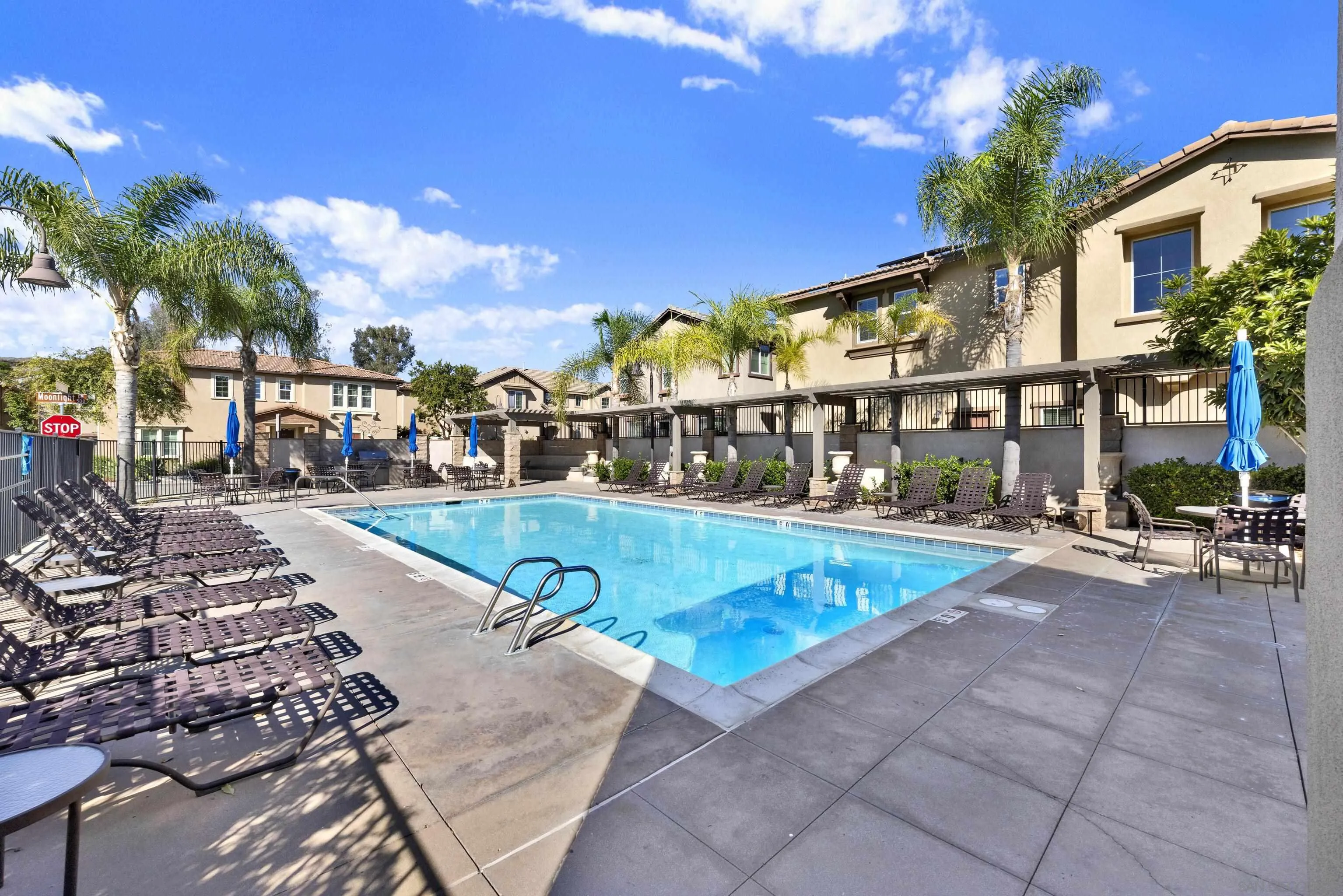 492 Prosperity Dr, San Marcos, CA 92069 492 Prosperity Dr, San Marcos, CA 92069