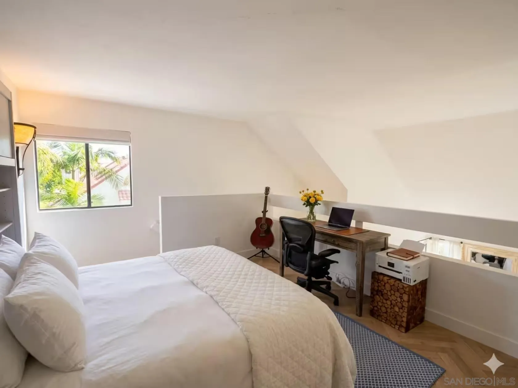 https://cdn.realtyfeed.com/cdn/127/260025493/7087acd7cd2c8367acd217bce74231a9.webp
