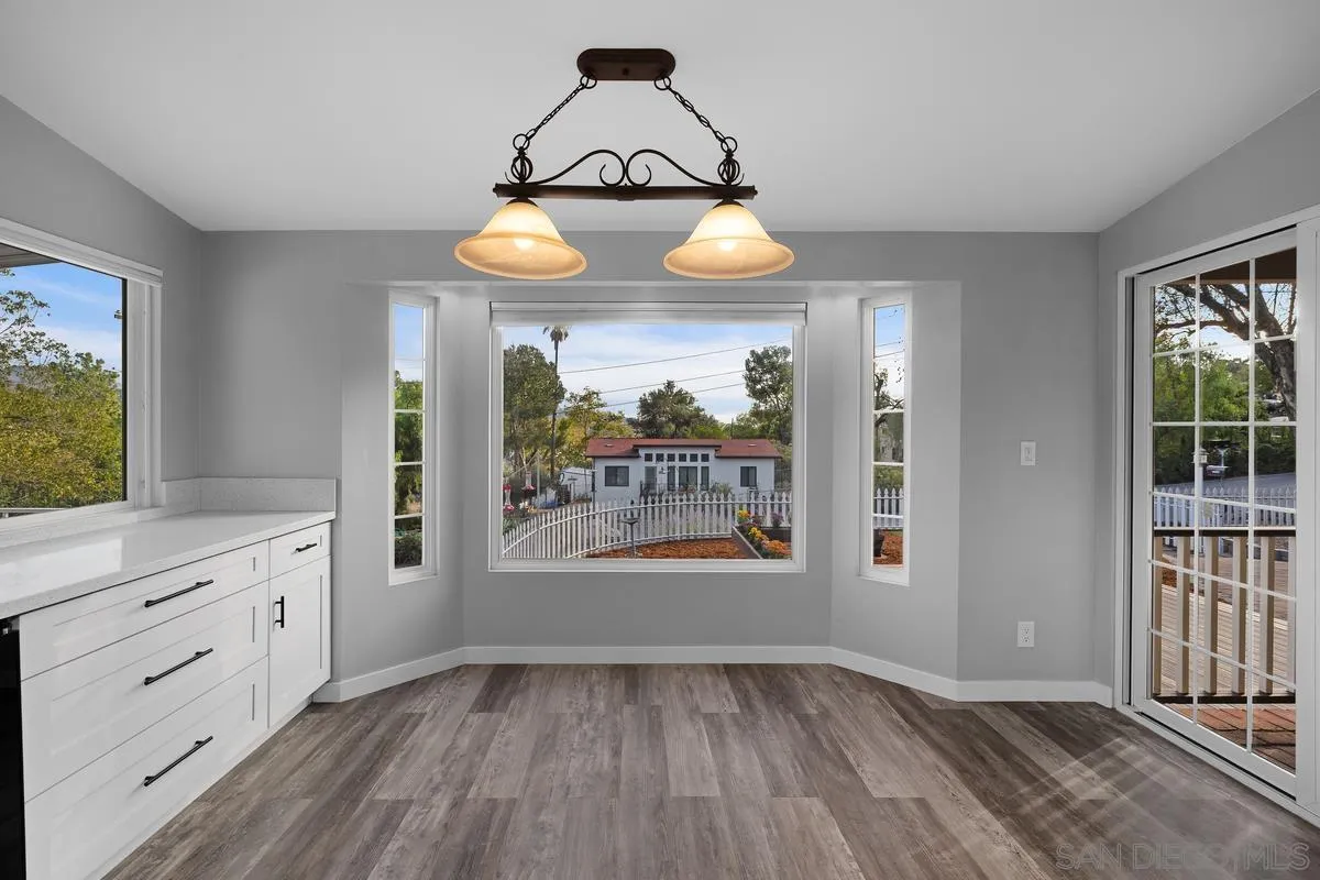 9092 TERRACE DR, La Mesa, CA 91941 9092 TERRACE DR, La Mesa, CA 91941
