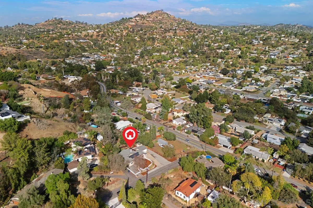 9092 TERRACE DR, La Mesa, CA 91941 9092 TERRACE DR, La Mesa, CA 91941