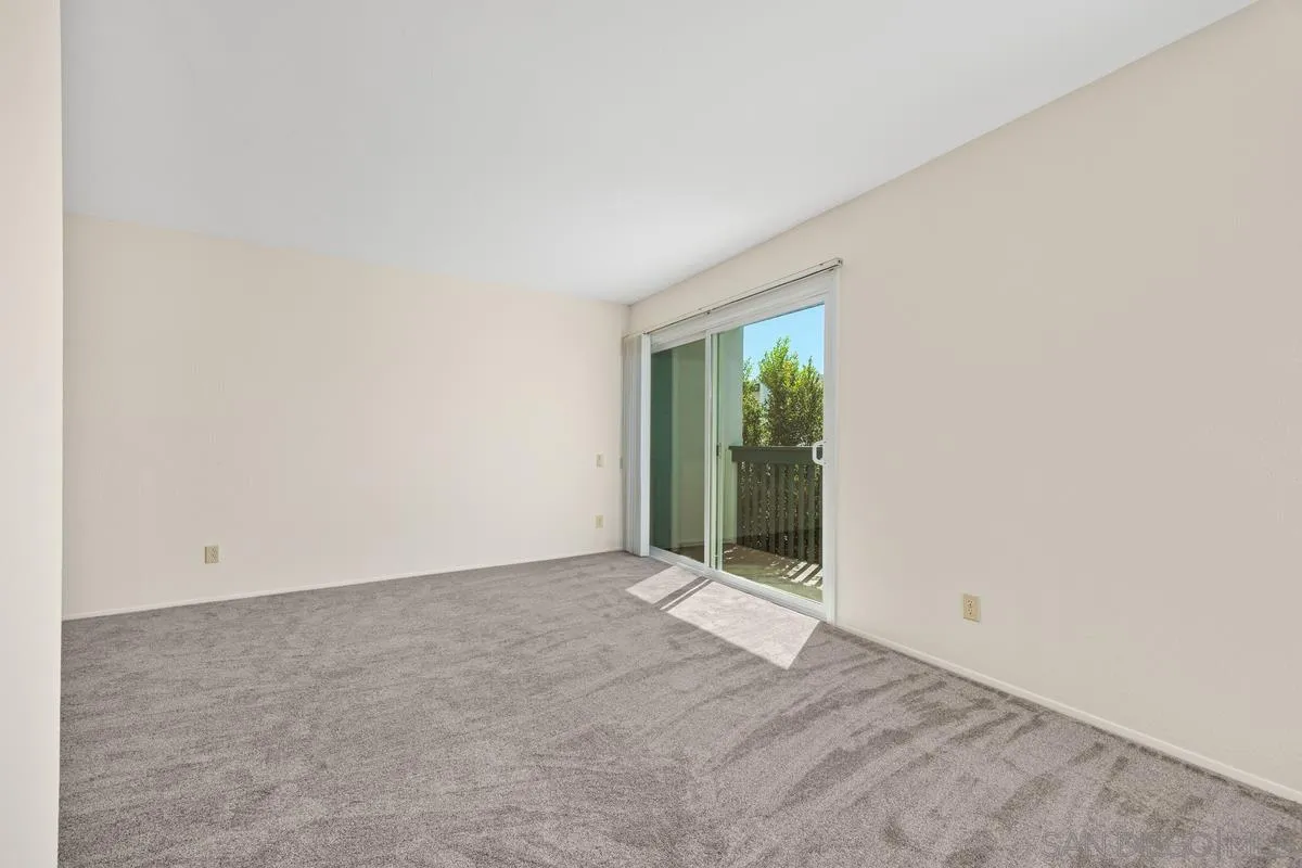 https://cdn.realtyfeed.com/cdn/127/260025496/7a8f0e9a8d82319415ada4341ba15768.webp