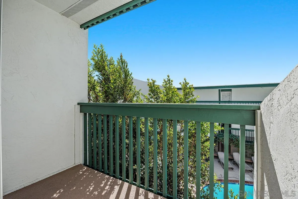 https://cdn.realtyfeed.com/cdn/127/260025496/ccb686fb9732e0a9e6cf30c8af05a725.webp