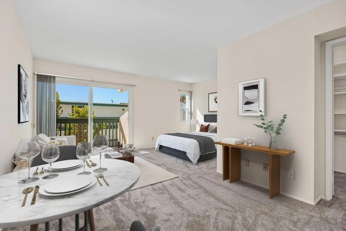 https://cdn.realtyfeed.com/cdn/127/260025496/eaf8d3ef5bc5e90de72d3698aab26d12.webp