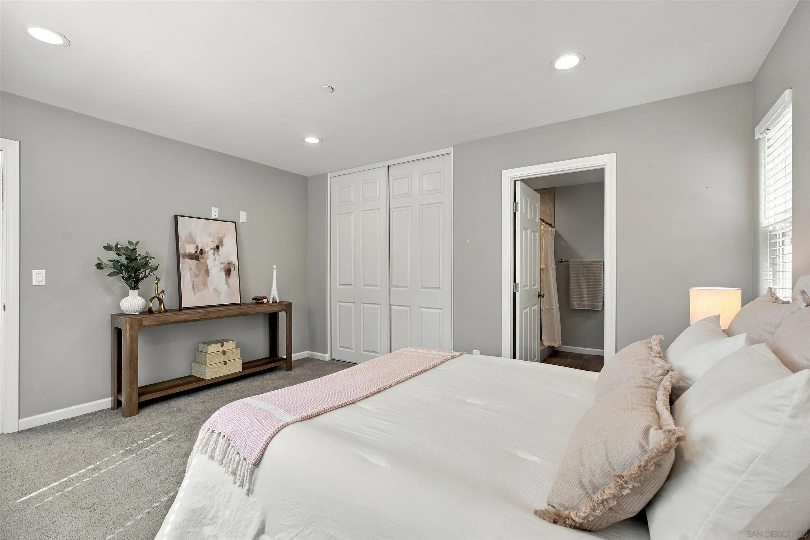 1621 Paraiso Ave, Spring Valley, CA 91977 1621 Paraiso Ave, Spring Valley, CA 91977