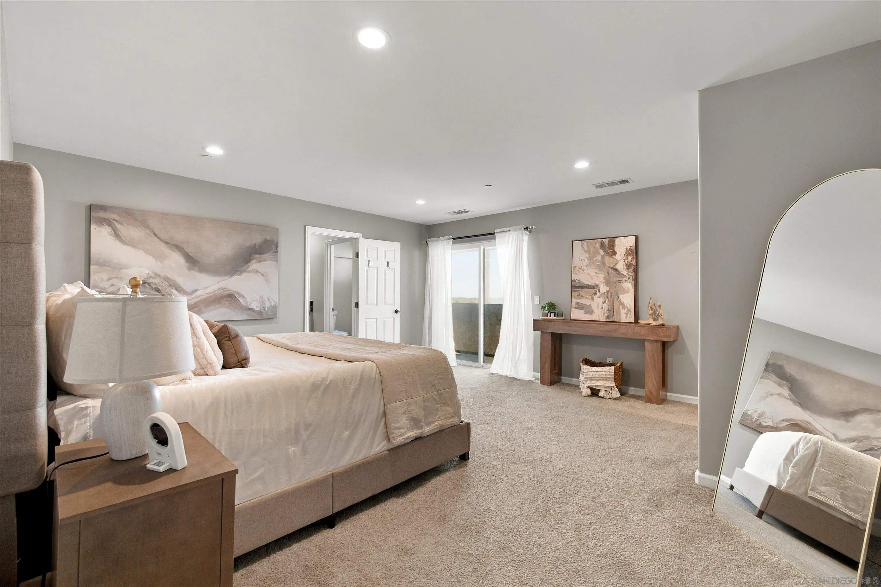1621 Paraiso Ave, Spring Valley, CA 91977 1621 Paraiso Ave, Spring Valley, CA 91977