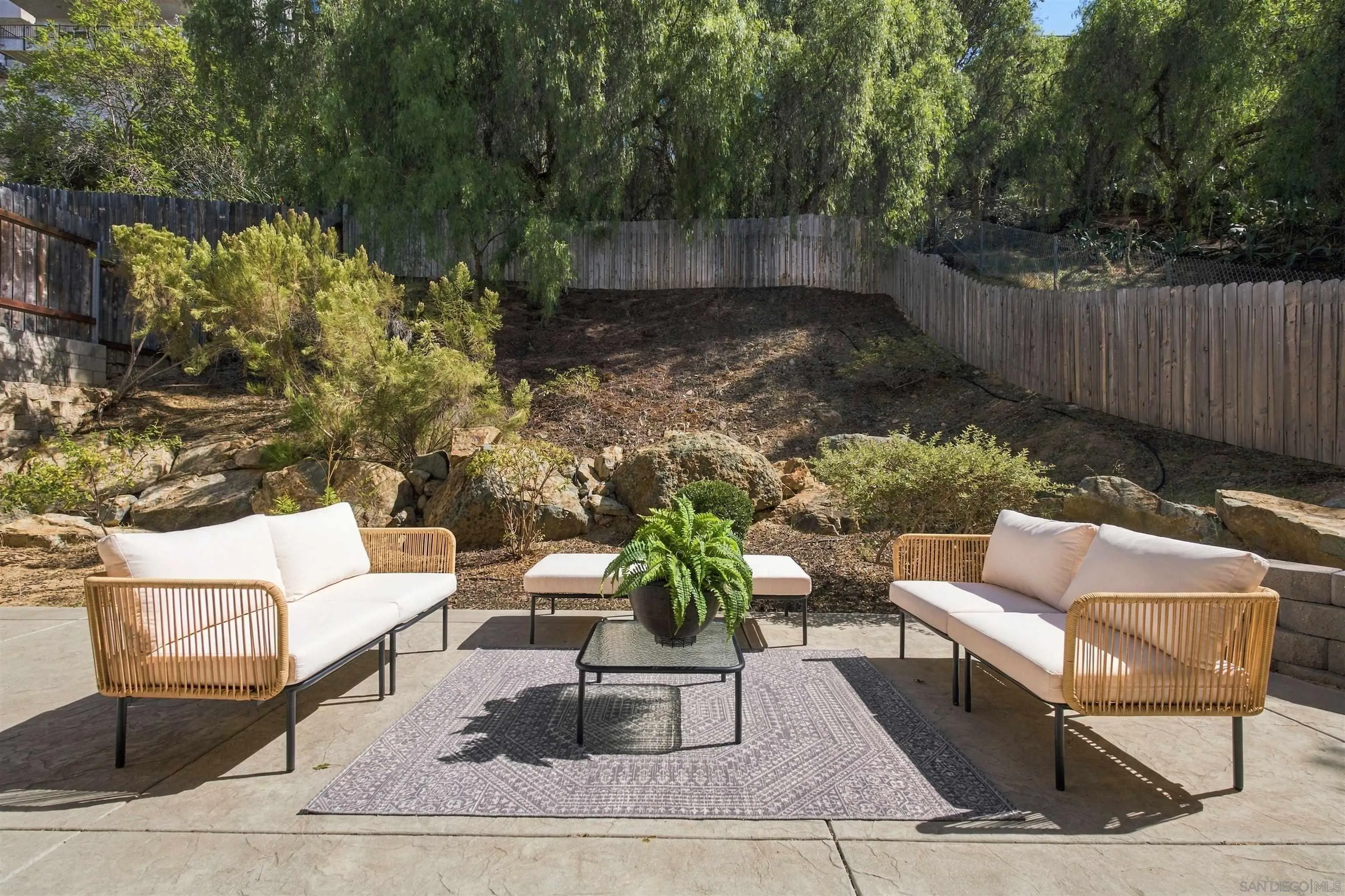 1621 Paraiso Ave, Spring Valley, CA 91977 1621 Paraiso Ave, Spring Valley, CA 91977
