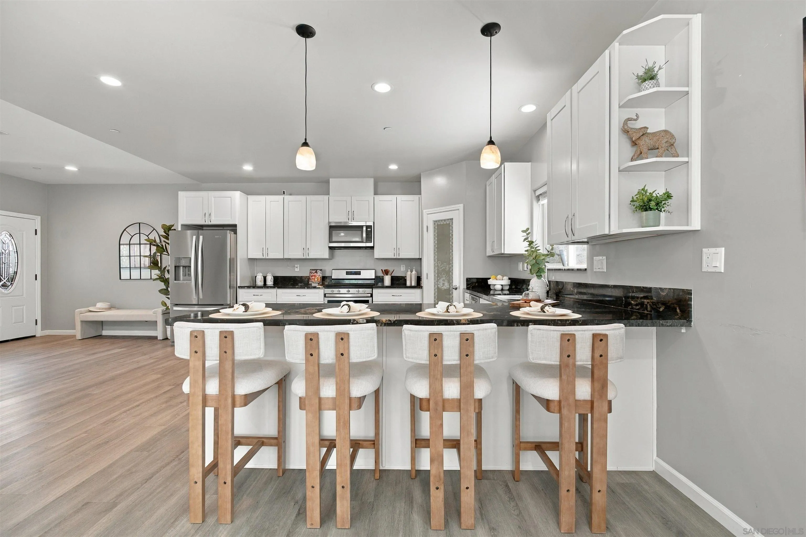 1621 Paraiso Ave, Spring Valley, CA 91977 1621 Paraiso Ave, Spring Valley, CA 91977