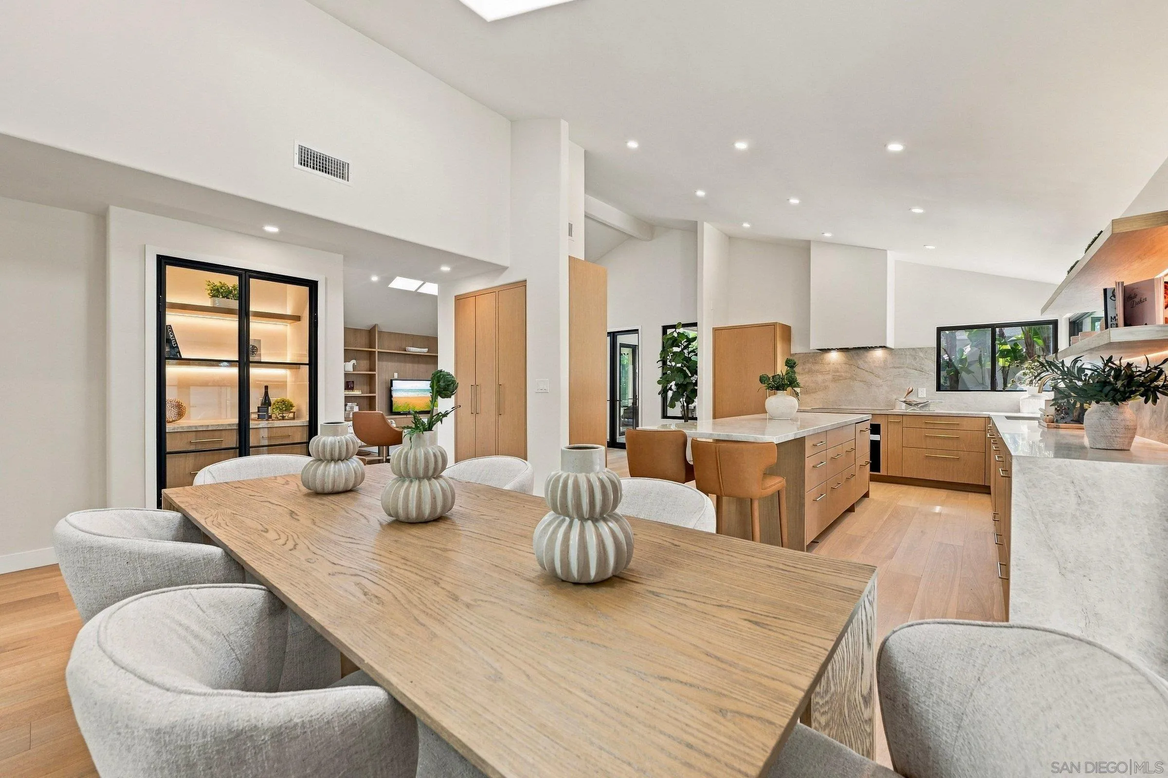 2191 7th Street, Del Mar, CA 92014 2191 7th Street, Del Mar, CA 92014