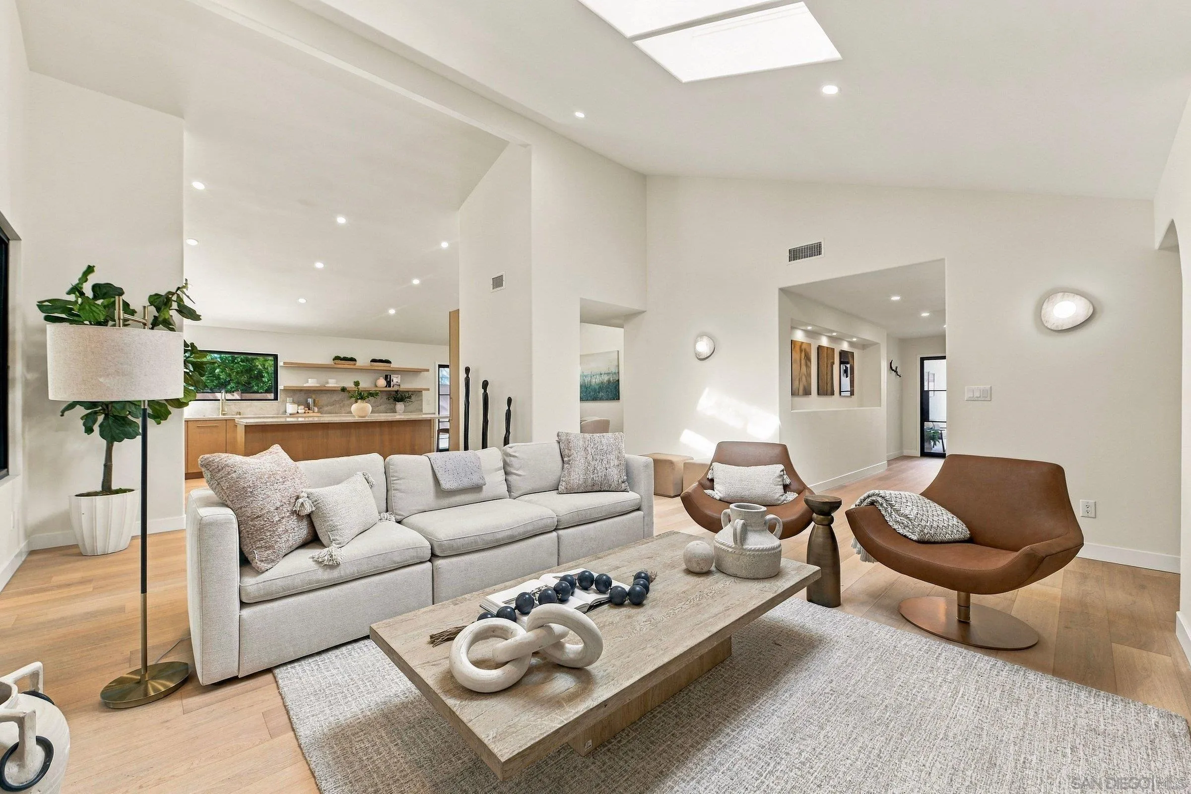 2191 7th Street, Del Mar, CA 92014 2191 7th Street, Del Mar, CA 92014