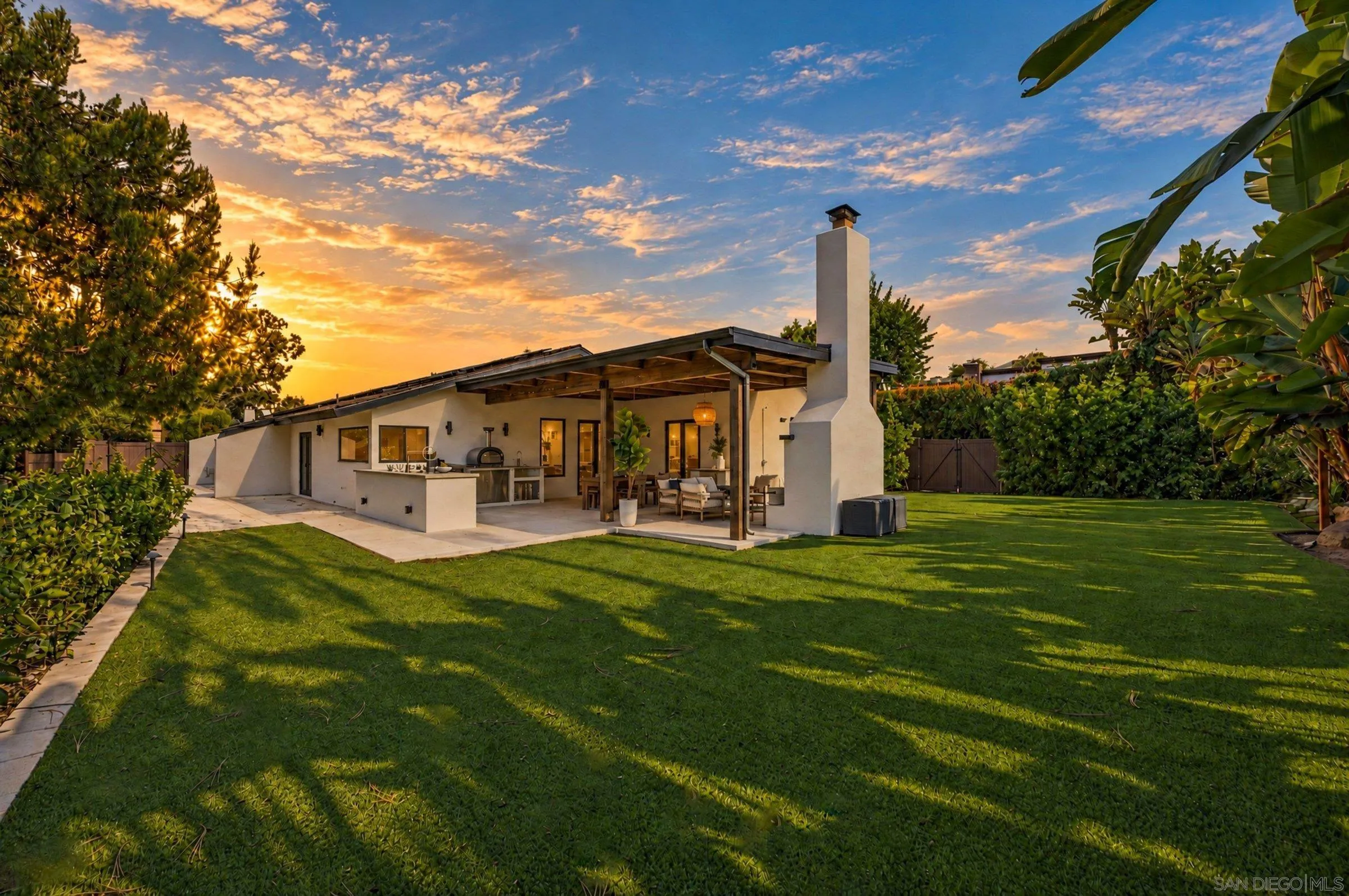 2191 7th Street, Del Mar, CA 92014 2191 7th Street, Del Mar, CA 92014