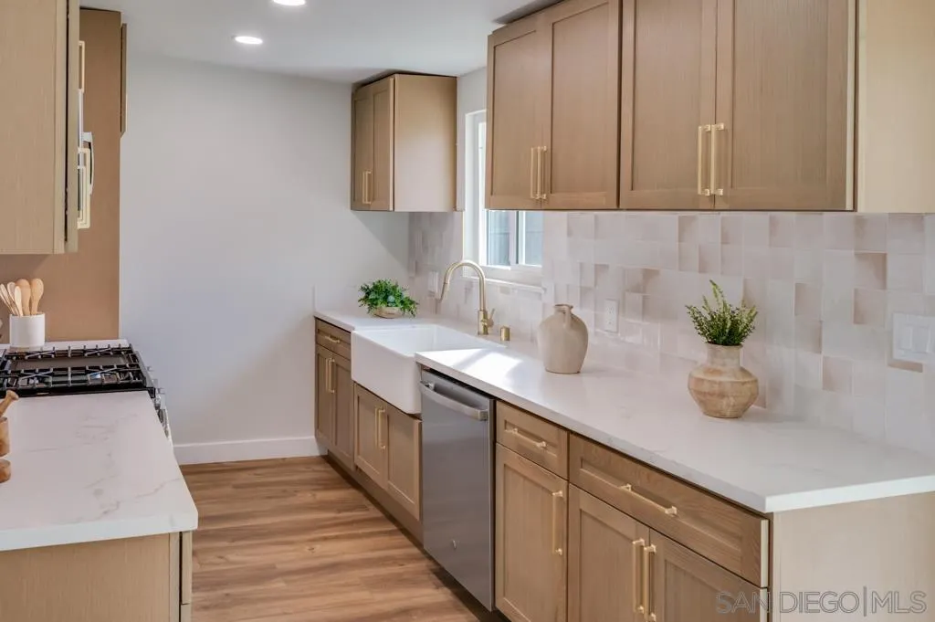 1119 Oneonta Ave, Imperial Beach, CA 91932