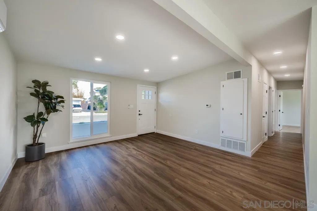 1119 Oneonta Ave, Imperial Beach, CA 91932