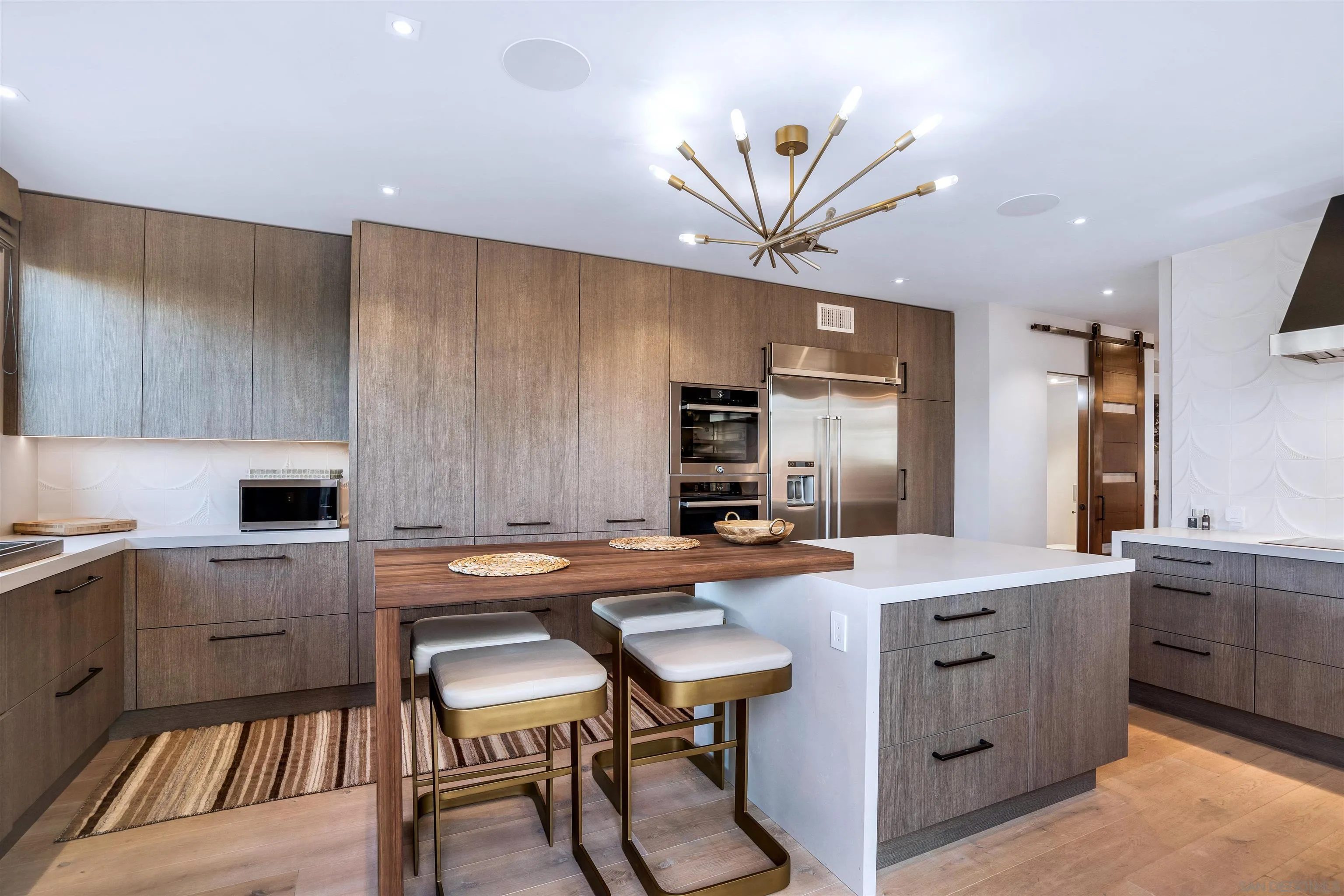 https://cdn.realtyfeed.com/cdn/127/260025518/c1ecec1d7e6bcbf31fa0c51d72ef76fd.webp