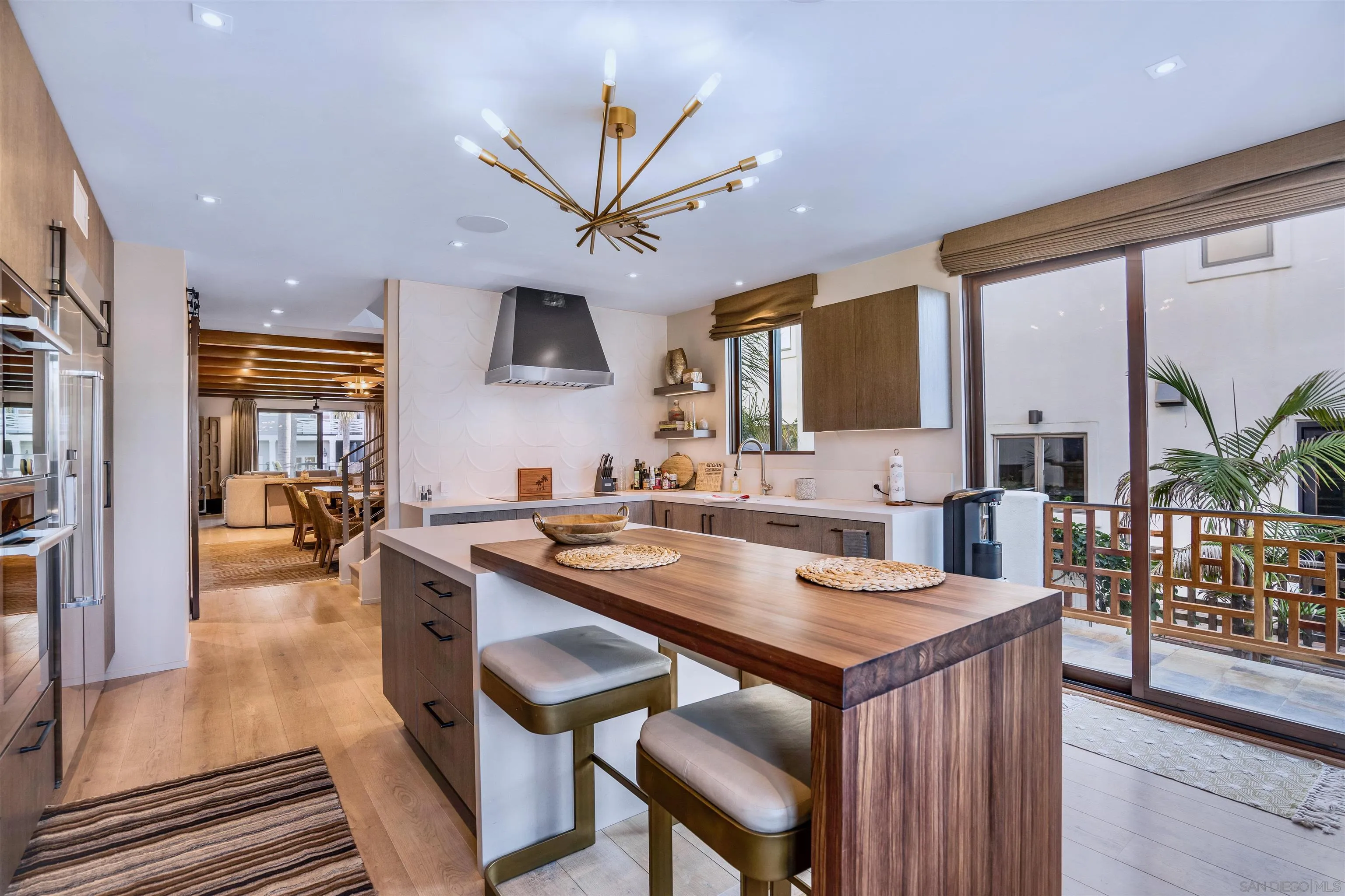 https://cdn.realtyfeed.com/cdn/127/260025518/fa08962d2fa5d920119c6c43a8a1ec13.webp