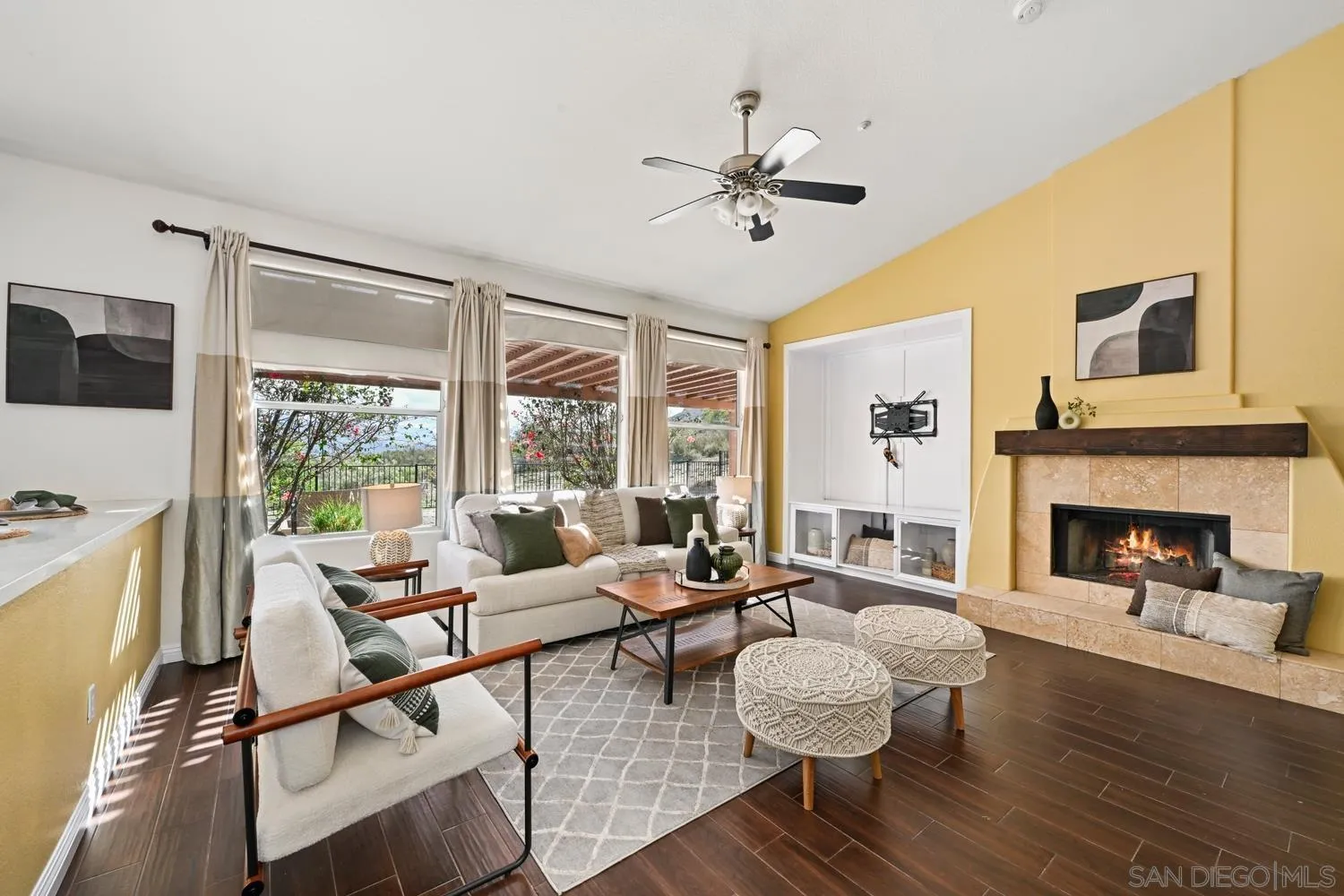 17208 Rising Dale Way, Ramona, CA 92065 17208 Rising Dale Way, Ramona, CA 92065