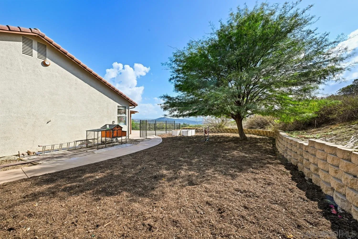 17208 Rising Dale Way, Ramona, CA 92065 17208 Rising Dale Way, Ramona, CA 92065