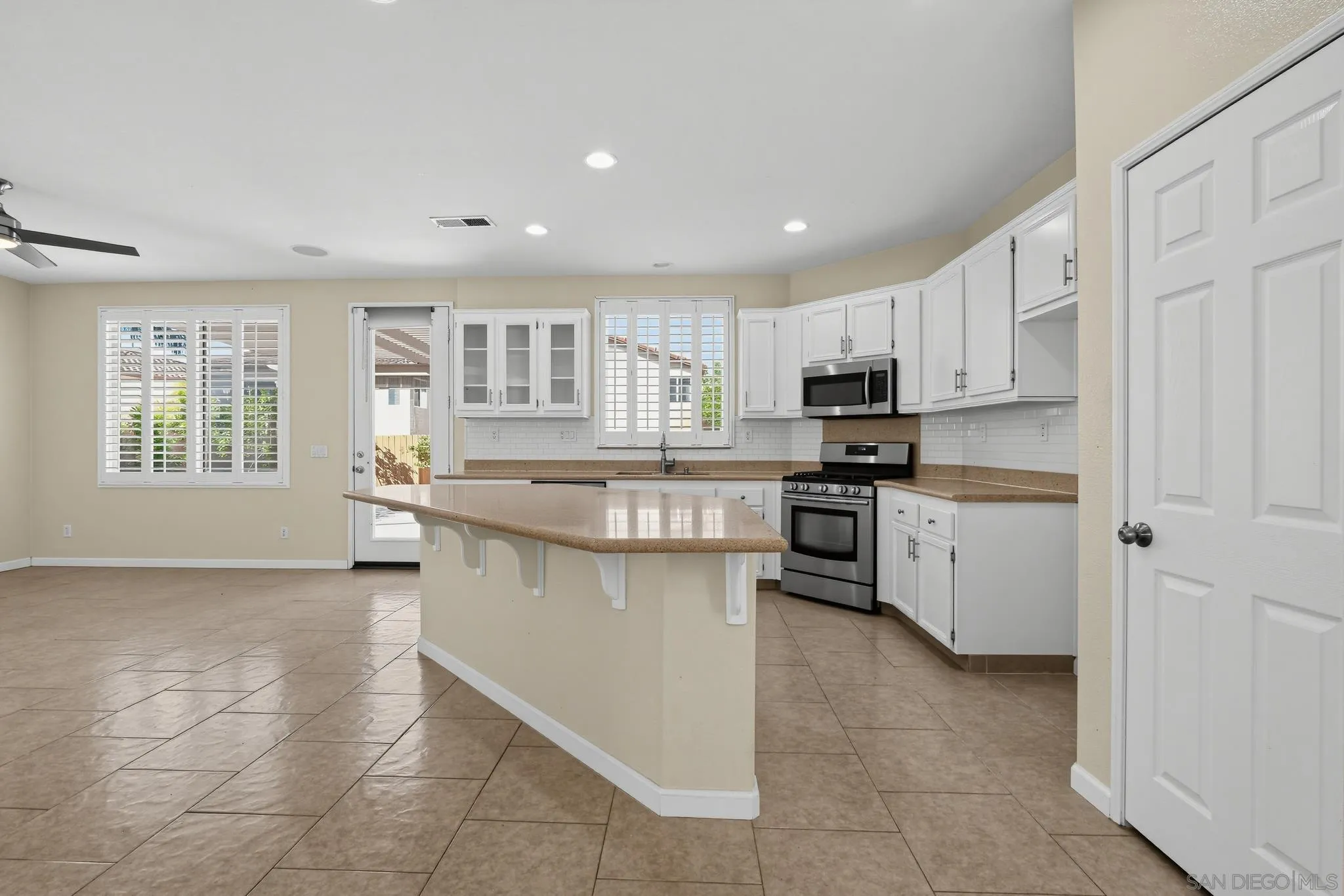 1204 Hidden Trails, San Diego, CA 92154 1204 Hidden Trails, San Diego, CA 92154