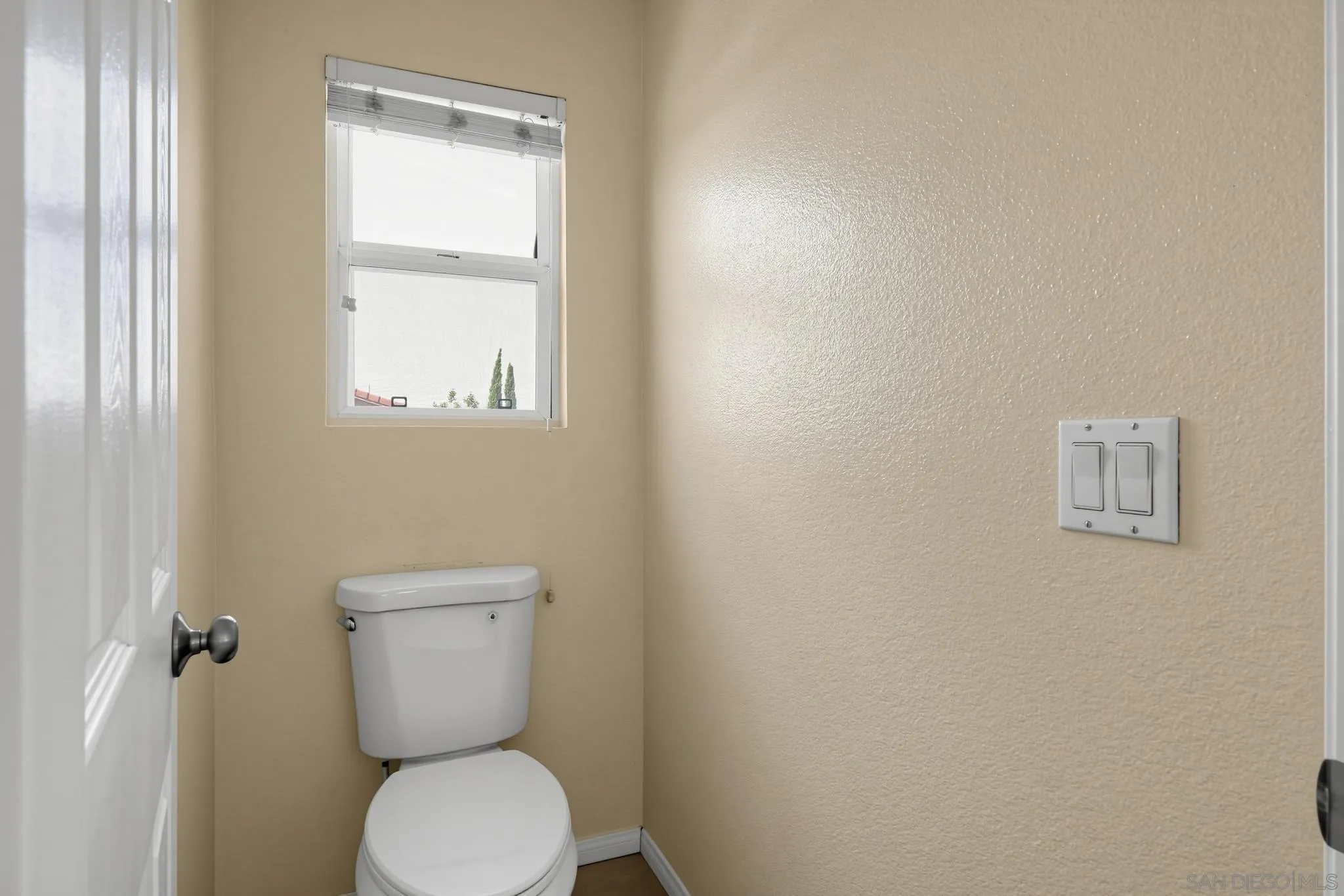 1204 Hidden Trails, San Diego, CA 92154 Primary Bath/Spa