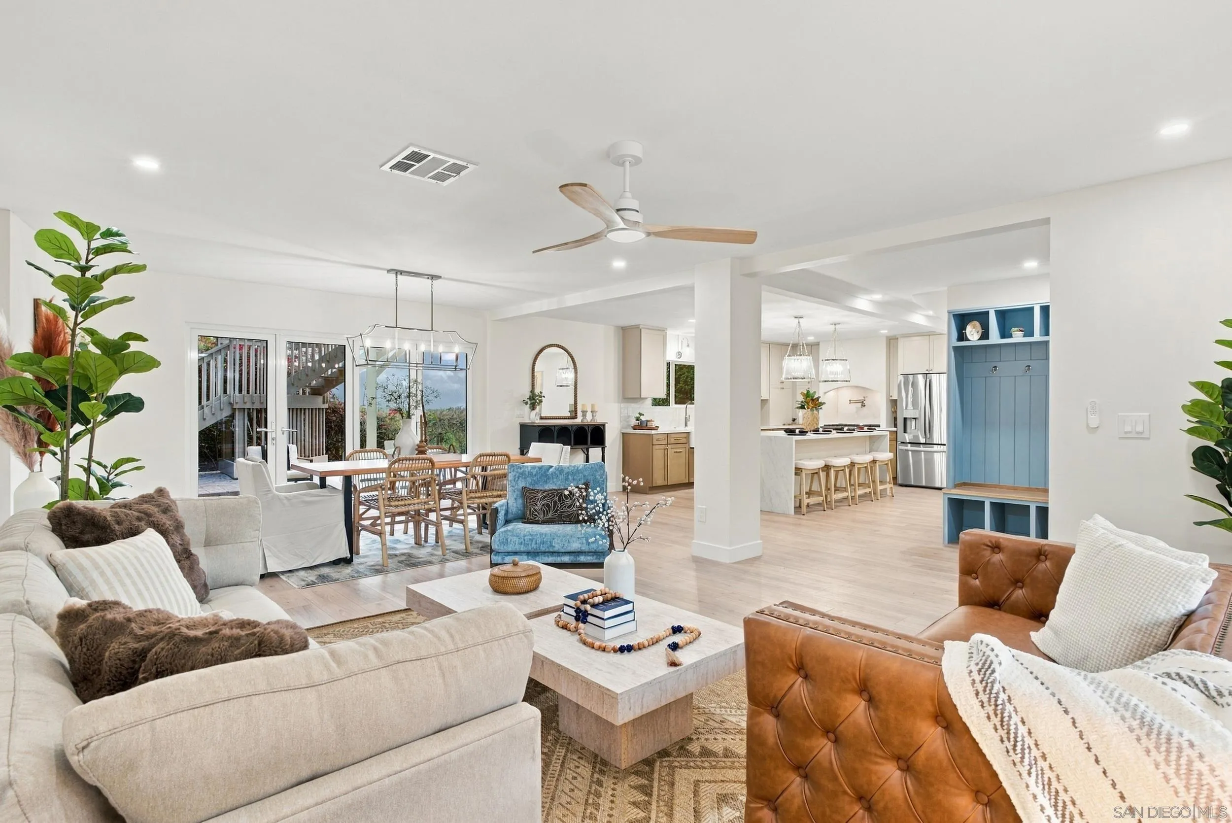 https://cdn.realtyfeed.com/cdn/127/260025527/873e0529f99b3dac9e0c1aee62d452a6.webp