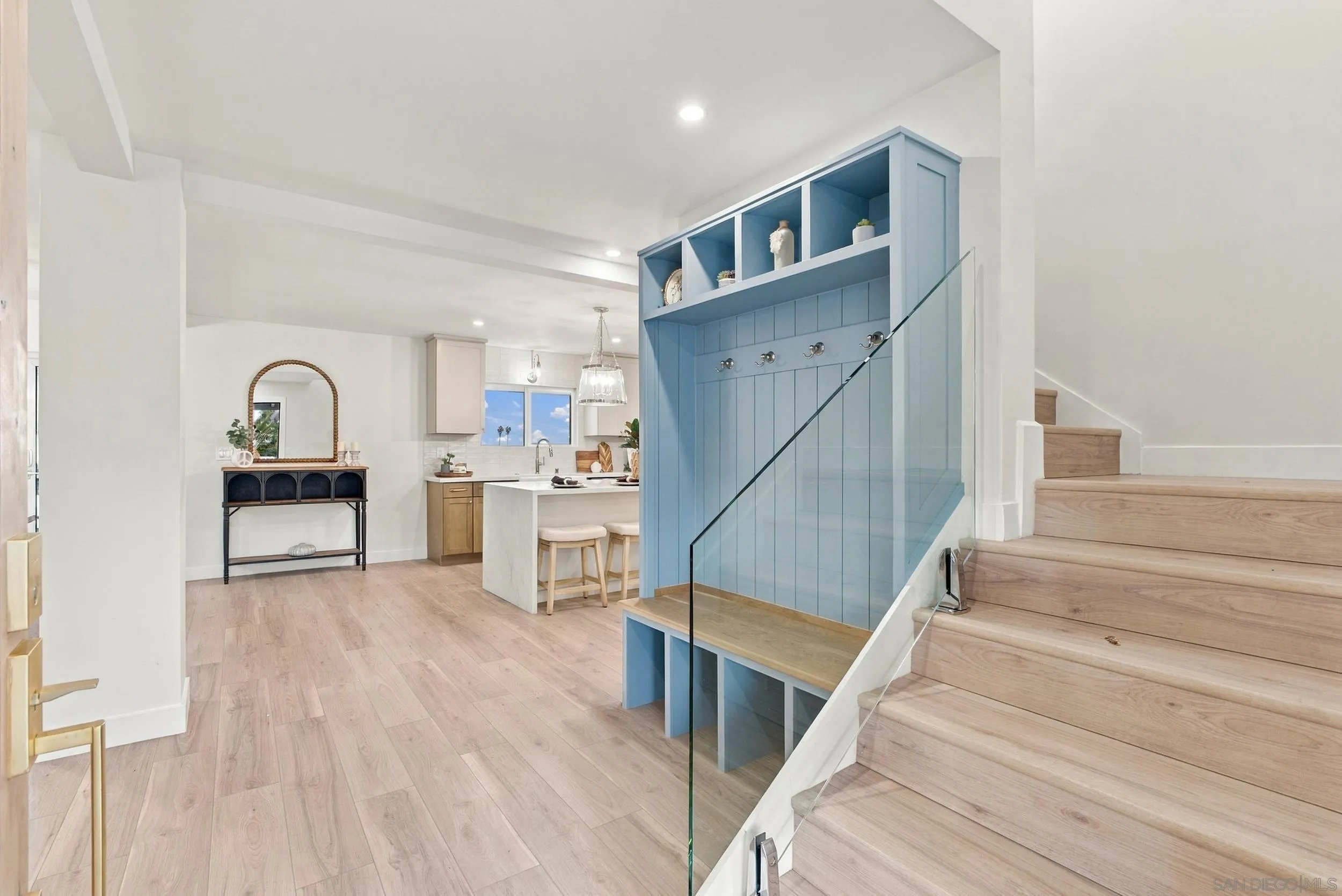 https://cdn.realtyfeed.com/cdn/127/260025527/d59463463a5bbe0cbfbbdf5b04c331bd.webp