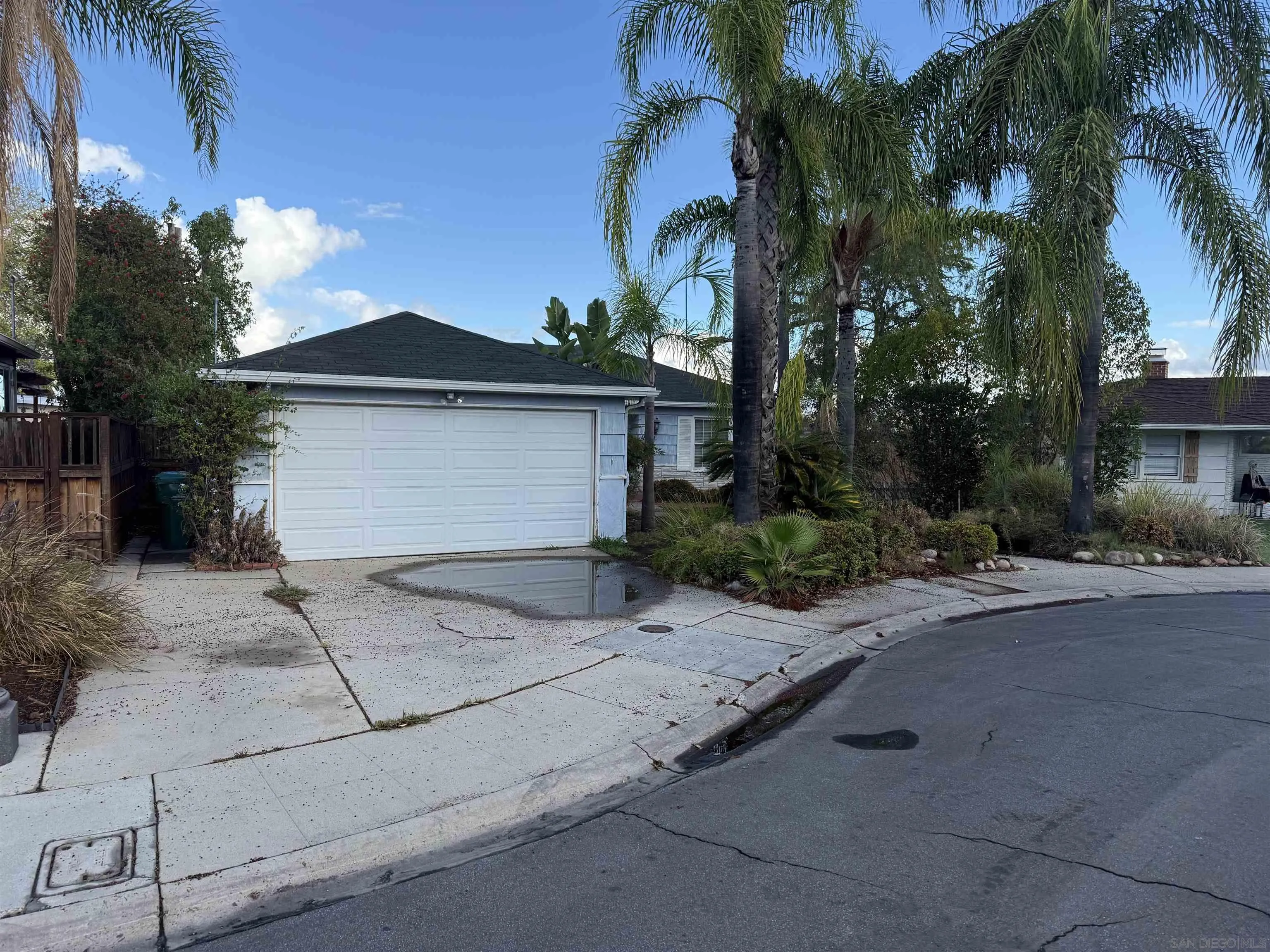 4990 Lucille Dr, San Diego, CA 92115 4990 Lucille Dr, San Diego, CA 92115