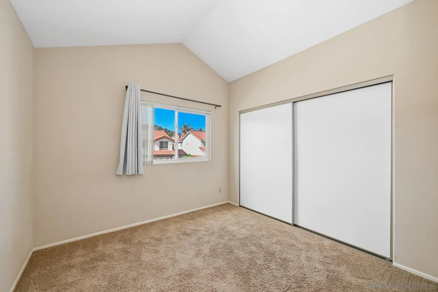 https://cdn.realtyfeed.com/cdn/127/260025531/058545768b62ece4d3cd51ed9ba301eb.webp