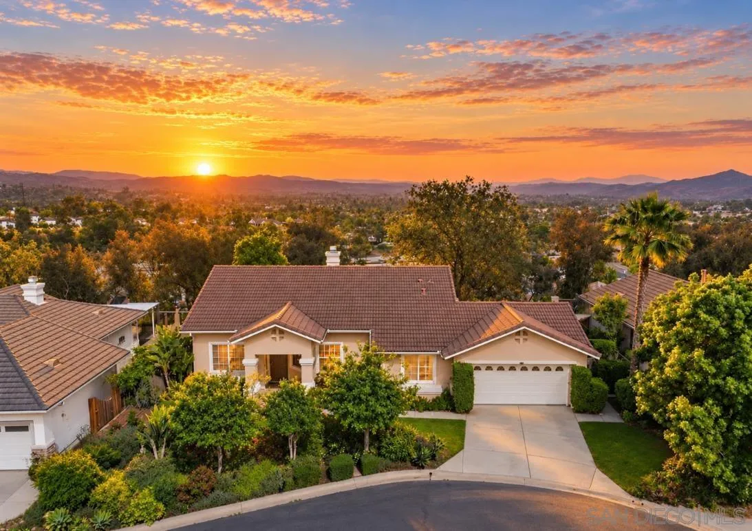 1992 Ridge Way Glen, Escondido, CA 92029 1992 Ridge Way Glen, Escondido, CA 92029